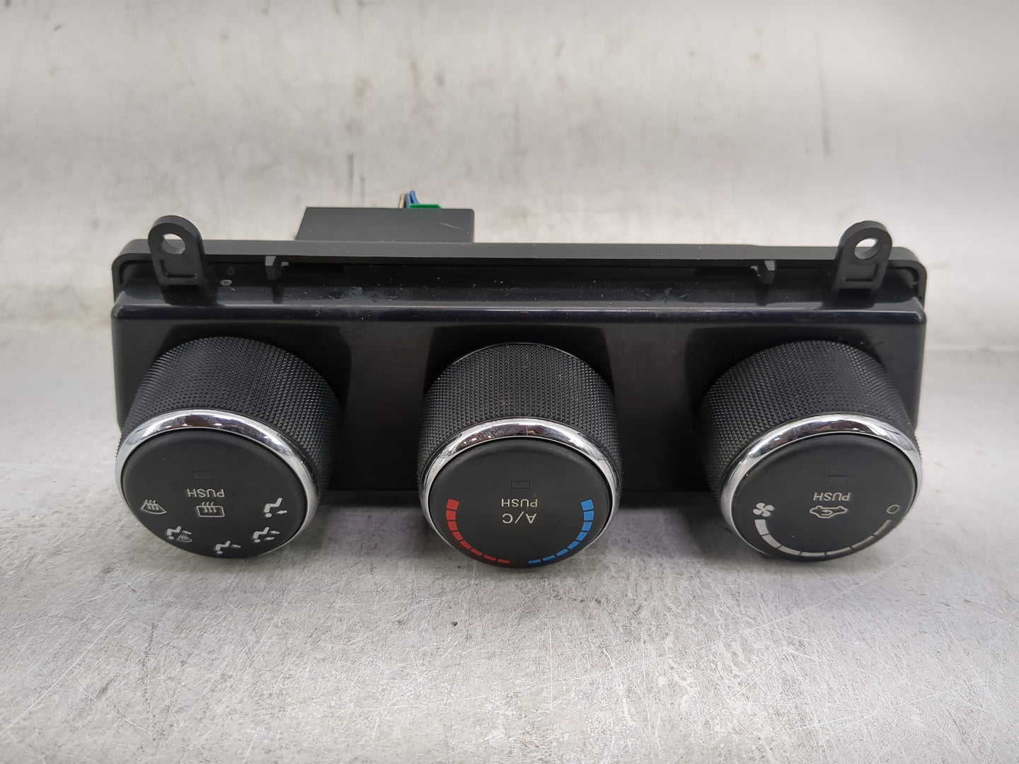 2016 Jeep Compass Climate Control Module Temperature AC/Heater Replacement P/N:P55111278AF Fits Fits 2011 2012 2013 2014 201