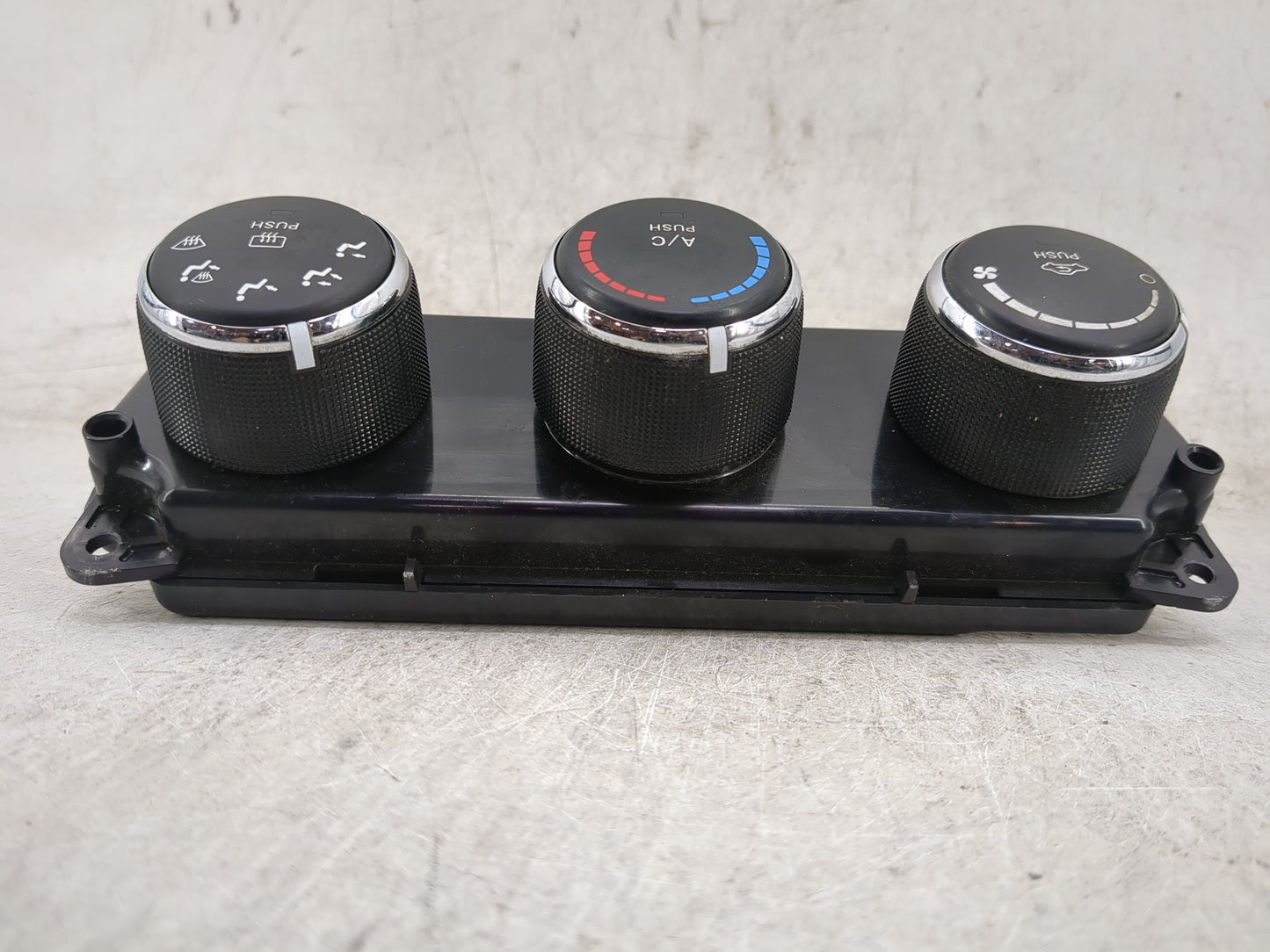 2016 Jeep Compass Climate Control Module Temperature AC/Heater Replacement P/N:P55111278AF Fits Fits 2011 2012 2013 2014 201