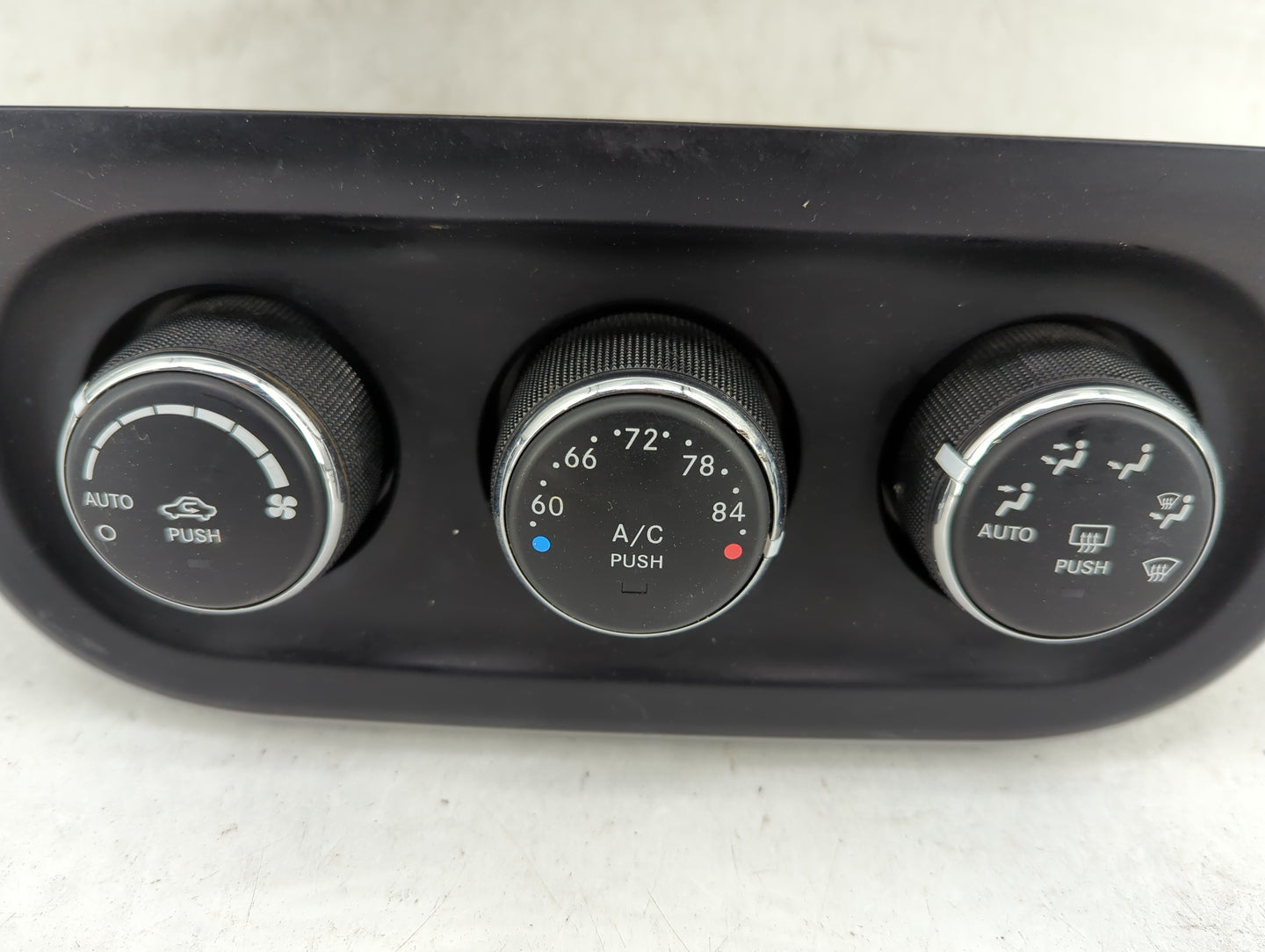 2016 Jeep Compass Climate Control Module Temperature AC/Heater Replacement P/N:P55111133AF Fits Fits 2011 2012 2013 2014 201