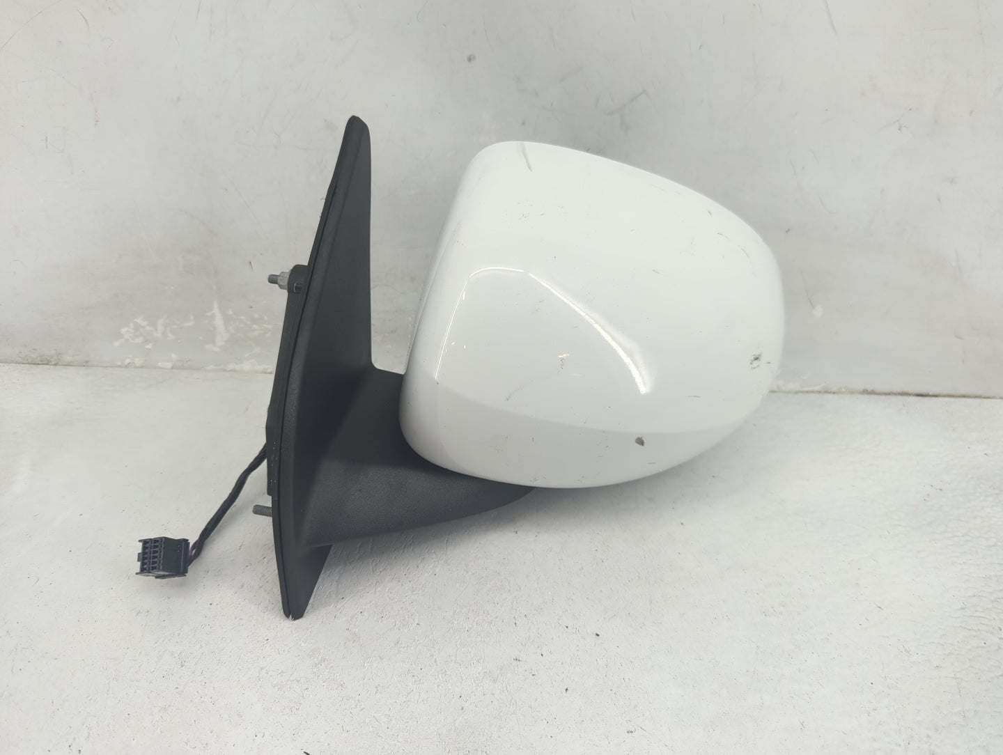 2016 Jeep Compass Driver Side View Mirror - Left Door Mirror OEM Used - Oemusedautoparts1.com
