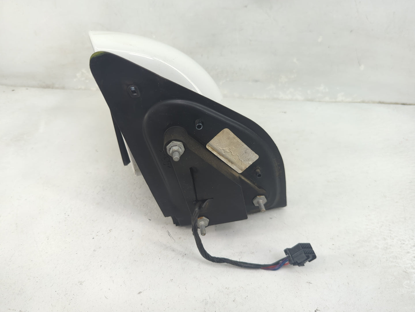2016 Jeep Compass Driver Side View Mirror - Left Door Mirror OEM Used - Oemusedautoparts1.com