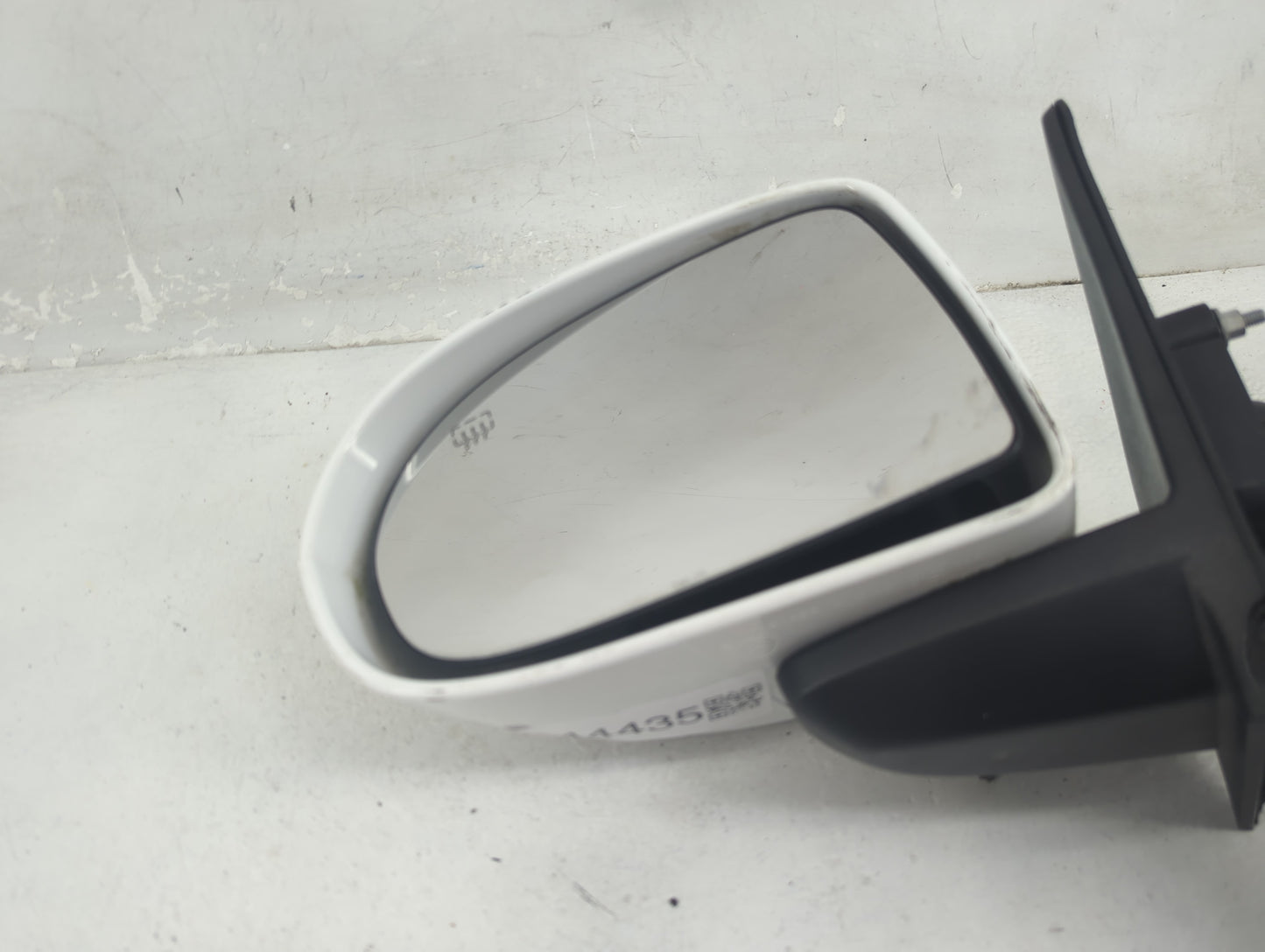 2016 Jeep Compass Driver Side View Mirror - Left Door Mirror OEM Used - Oemusedautoparts1.com