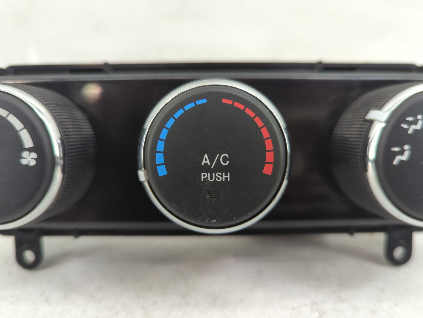 2016 Jeep Compass Climate Control Module Temperature AC/Heater Replacement P/N:P55111278AF Fits Fits 2011 2012 2013 2014 201