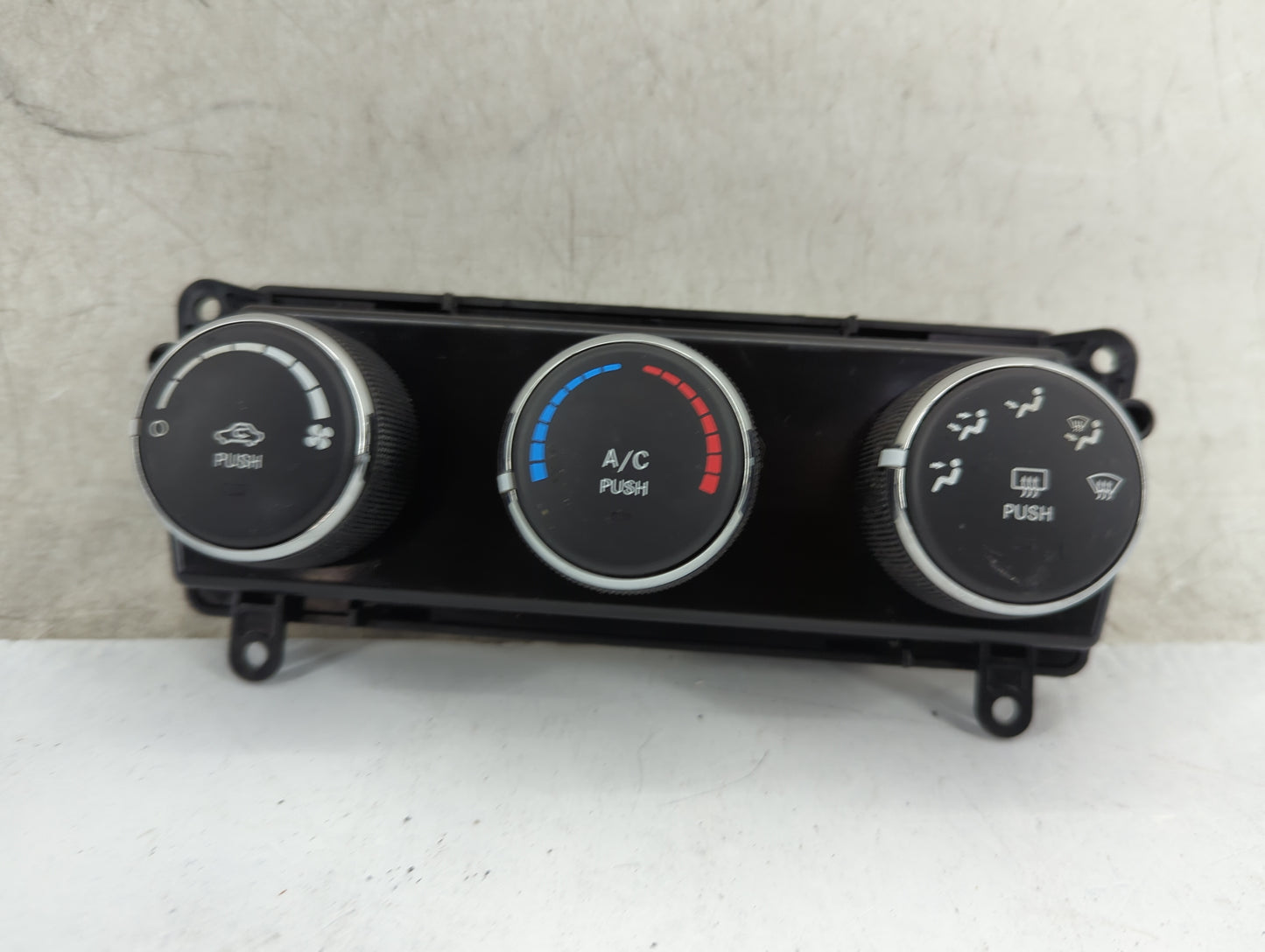 2016 Jeep Compass Climate Control Module Temperature AC/Heater Replacement P/N:61036A Fits Fits 2011 2012 2013 2014 2015 201