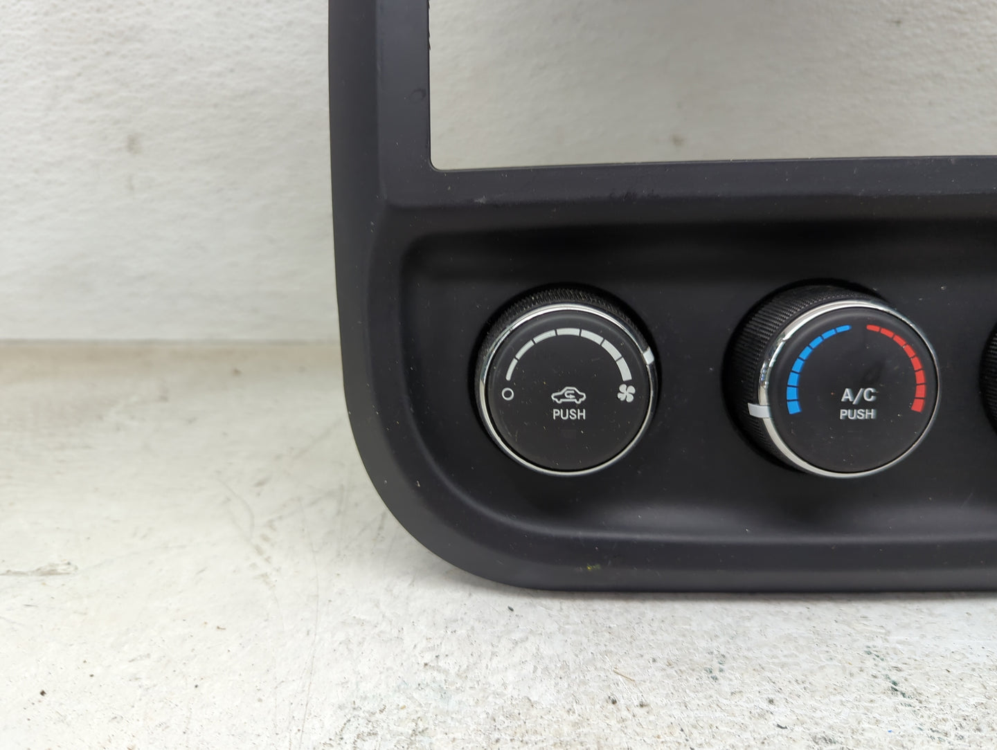 2016 Jeep Compass Climate Control Module Temperature AC/Heater Replacement P/N:P55111278AF Fits Fits 2011 2012 2013 2014 201