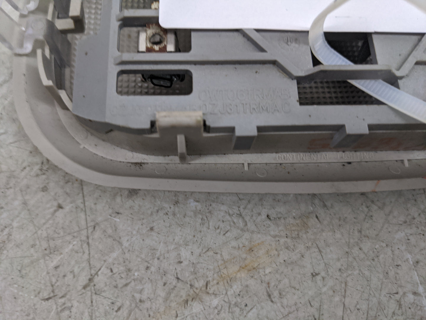 2011-2017 Jeep Compass Overhead Roof Console Tan - Oemusedautoparts1.com
