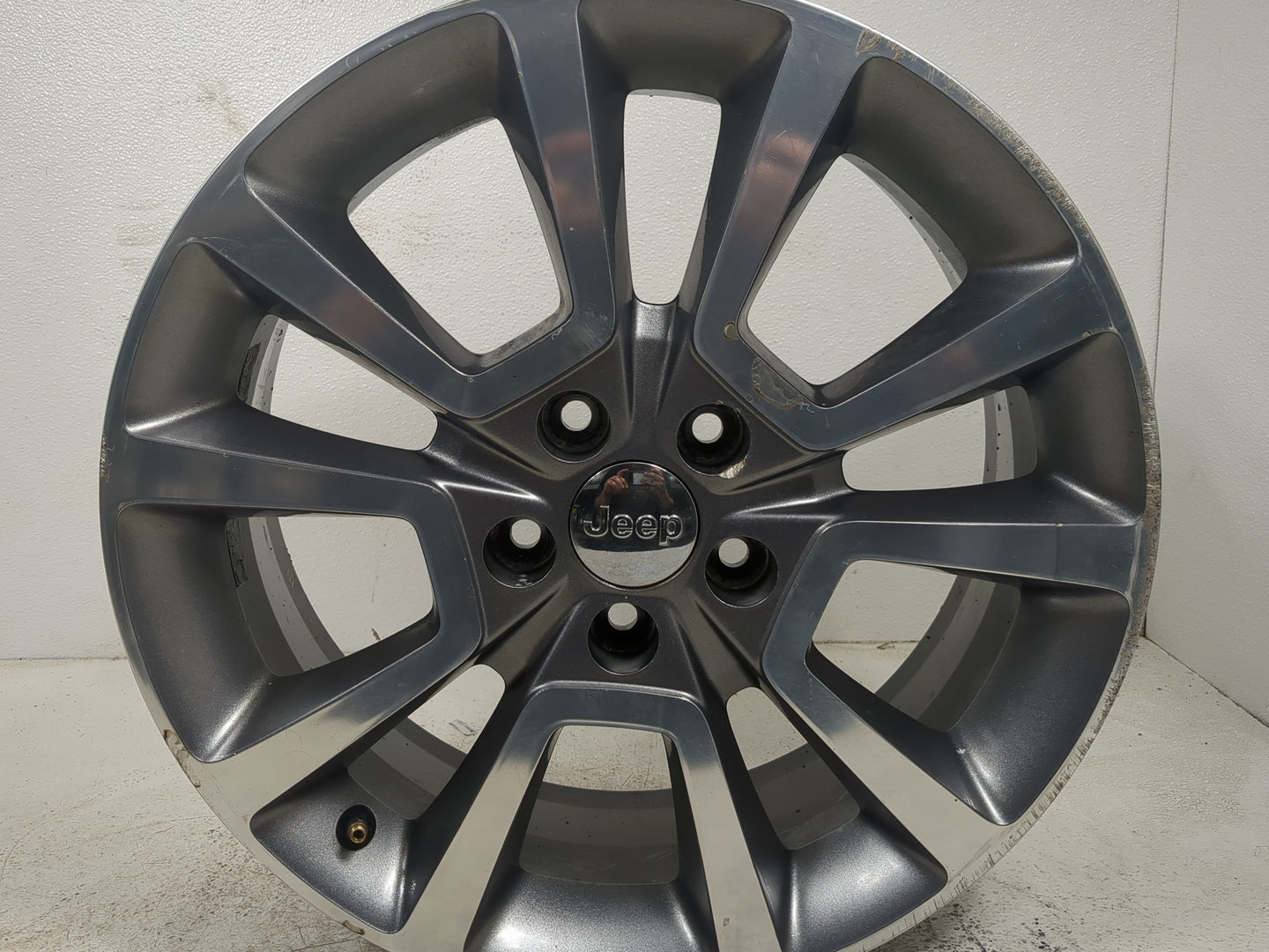 2015-2017 Jeep Compass Oem Wheel Rim - Oemusedautoparts1.com