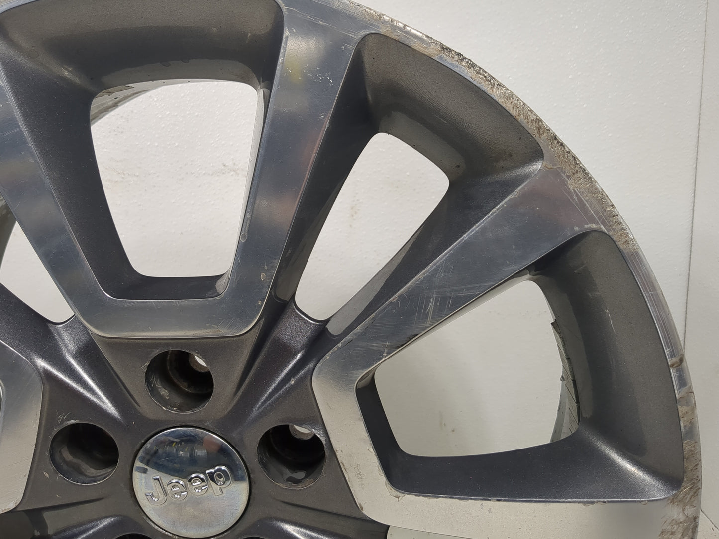 2015-2017 Jeep Compass Oem Wheel Rim - Oemusedautoparts1.com