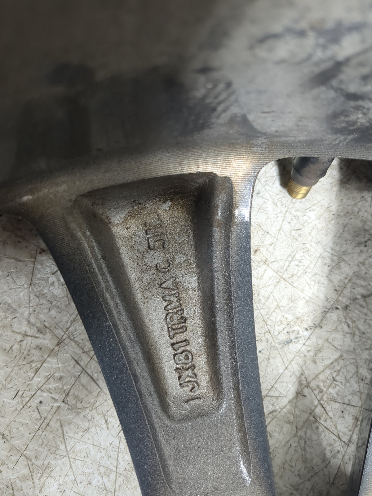 2015-2017 Jeep Compass Oem Wheel Rim 5000395 - Oemusedautoparts1.com