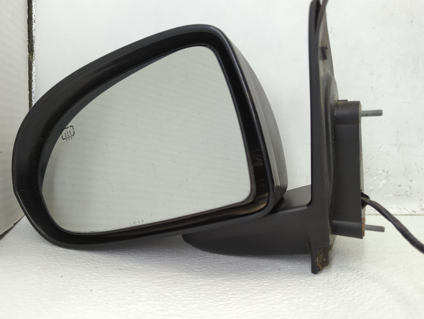 2007-2017 Jeep Compass Driver Side View Mirror - Left Door Mirror OEM Used - Oemusedautoparts1.com