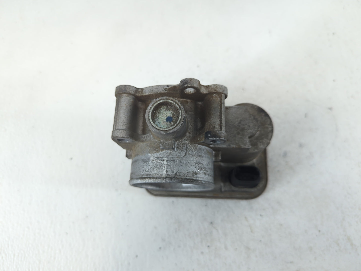 2016 Jeep Compass Throttle Body P/N:048917 75A Fits Fits 2007 2008 2009 2010 2011 2012 2013 2014 2015 2017 2018 OEM Used Aut