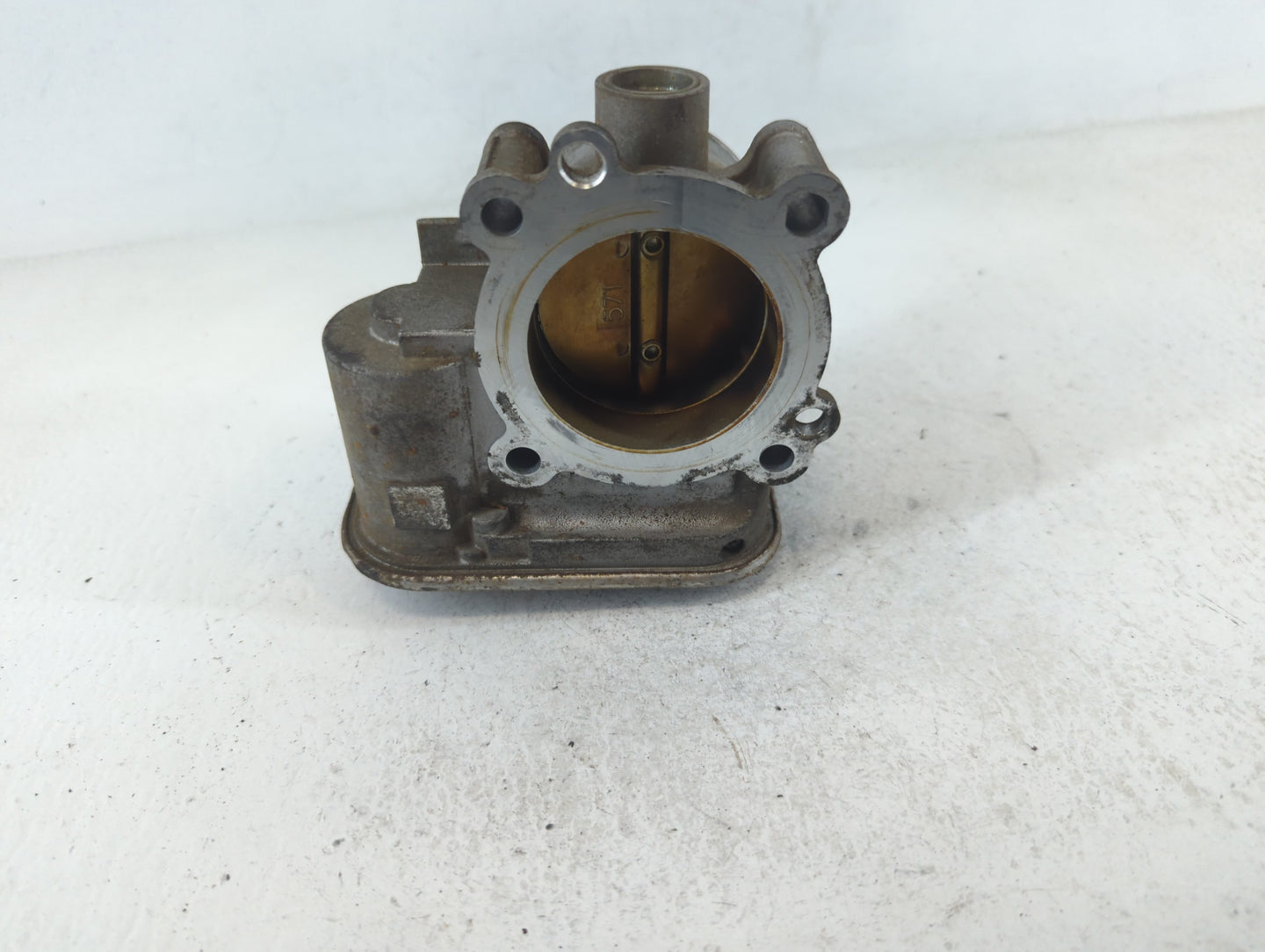 2016 Jeep Compass Throttle Body P/N:048917 75A Fits Fits 2007 2008 2009 2010 2011 2012 2013 2014 2015 2017 2018 OEM Used Aut