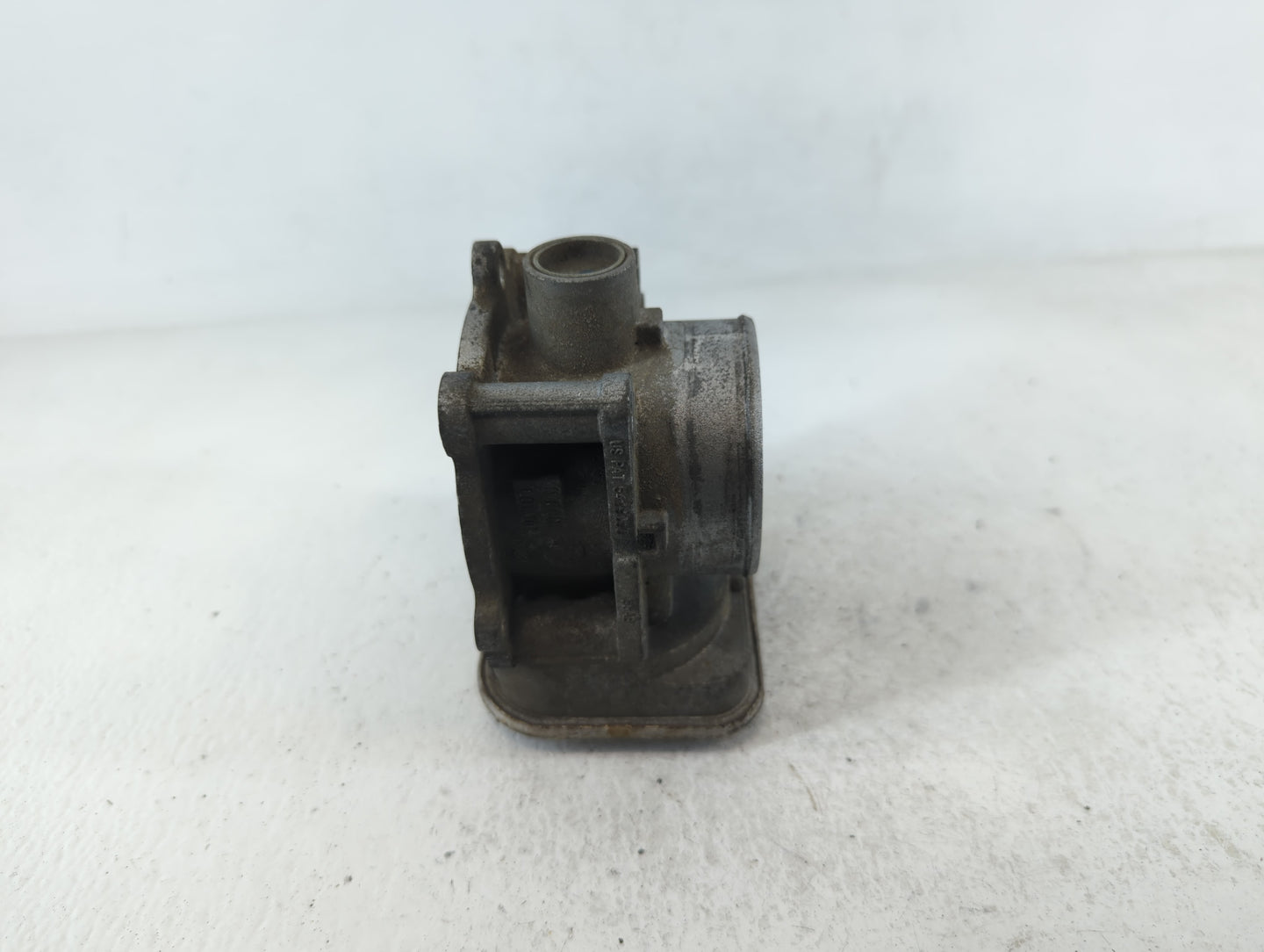 2016 Jeep Compass Throttle Body P/N:048917 75A Fits Fits 2007 2008 2009 2010 2011 2012 2013 2014 2015 2017 2018 OEM Used Aut