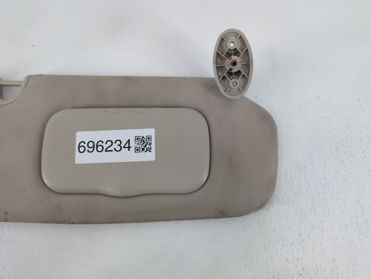 2010-2017 Jeep Compass Sun Visor Shade Replacement Passenger Right Mirror Fits Fits 2010 2011 2012 2013 2014 2015 2016 2017 