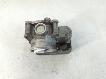 2016 Jeep Compass Throttle Body P/N:21135 106006, 977-025 Fits Fits 2007 2008 2009 2010 2011 2012 2013 2014 2015 2017 2018 OEM Used Auto Parts