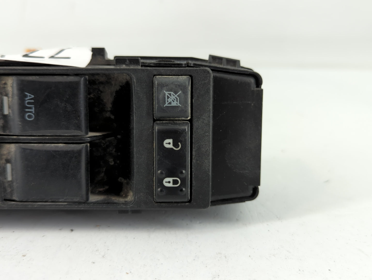 2016 Jeep Compass Master Power Window Switch Replacement Driver Side Left P/N:3085A 04602780AD Fits OEM Used Auto Parts - Oe