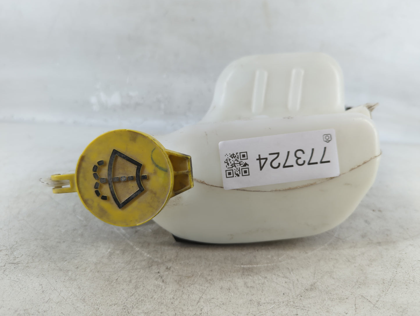 Jeep Compass Windshield Washer Fluid Reservoir Bottle Oem - Oemusedautoparts1.com