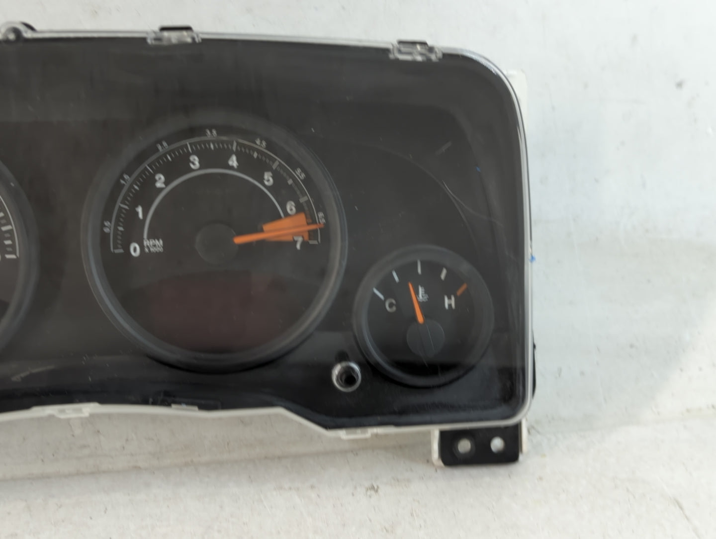 2015-2017 Jeep Compass Instrument Cluster Speedometer Gauges P/N:68233455AE Fits Fits 2015 2016 2017 OEM Used Auto Parts - O