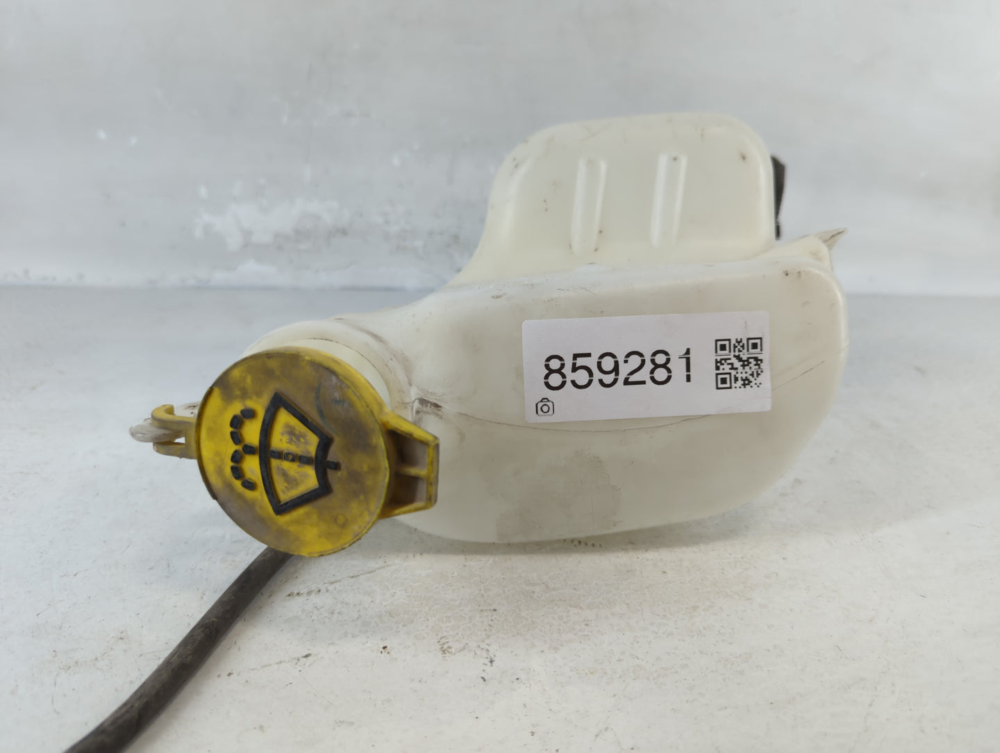 Jeep Compass Windshield Washer Fluid Reservoir Bottle Oem - Oemusedautoparts1.com