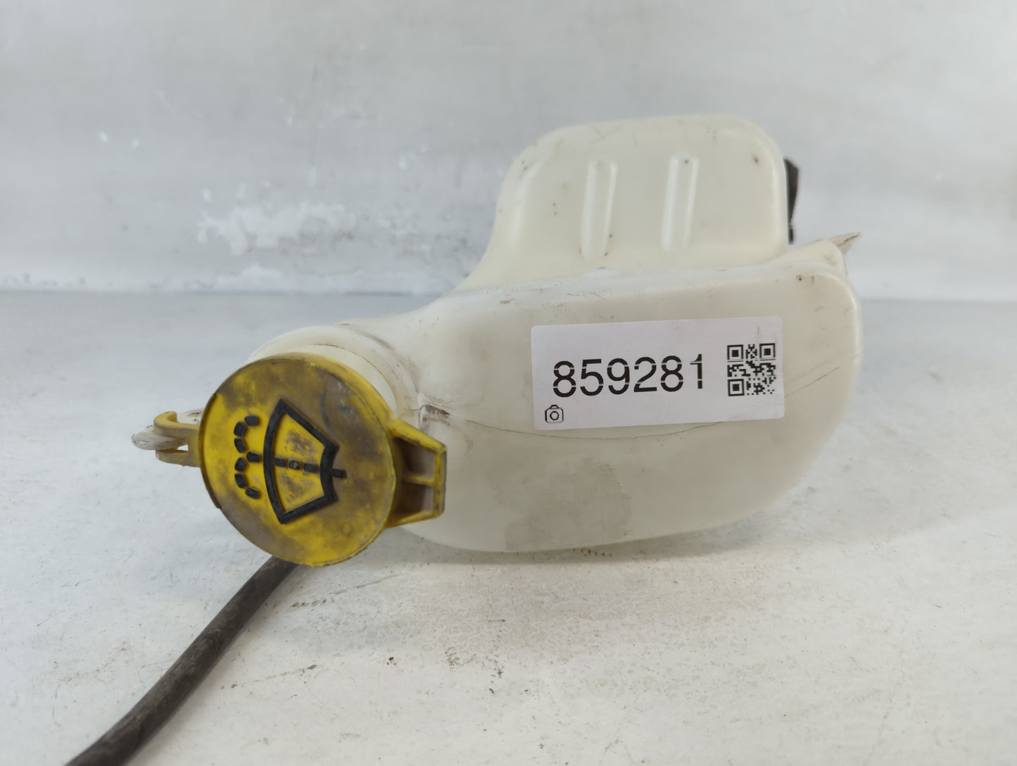 Jeep Compass Windshield Washer Fluid Reservoir Bottle Oem - Oemusedautoparts1.com