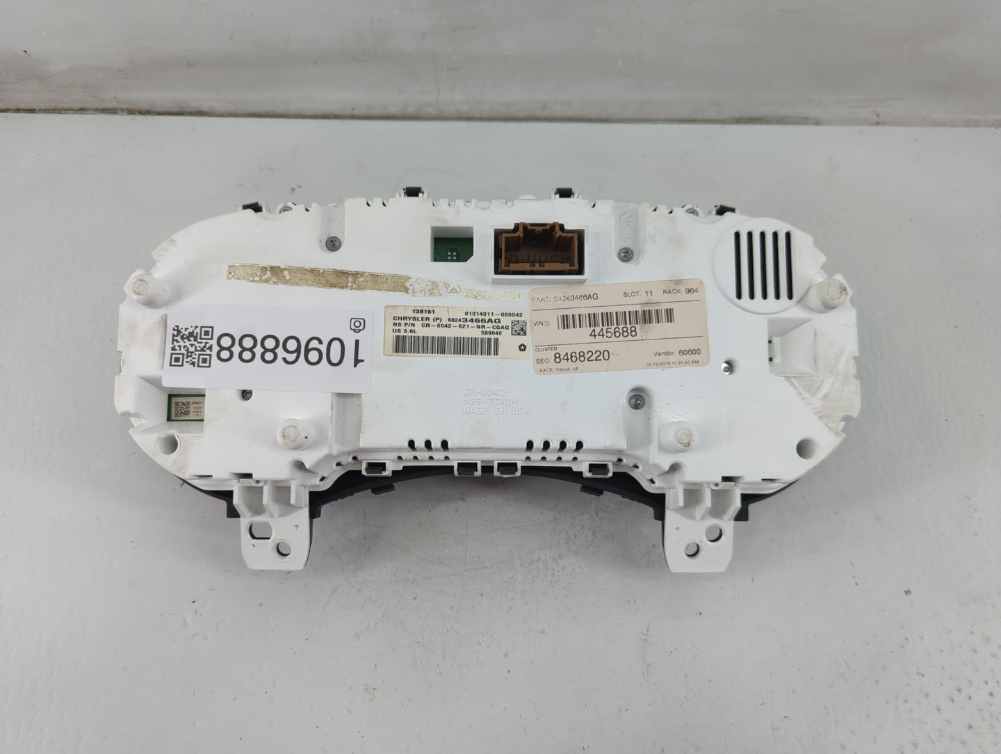2016 Jeep Grand Cherokee Instrument Cluster Speedometer Gauges P/N:68243466AG Fits OEM Used Auto Parts - Oemusedautoparts1.c