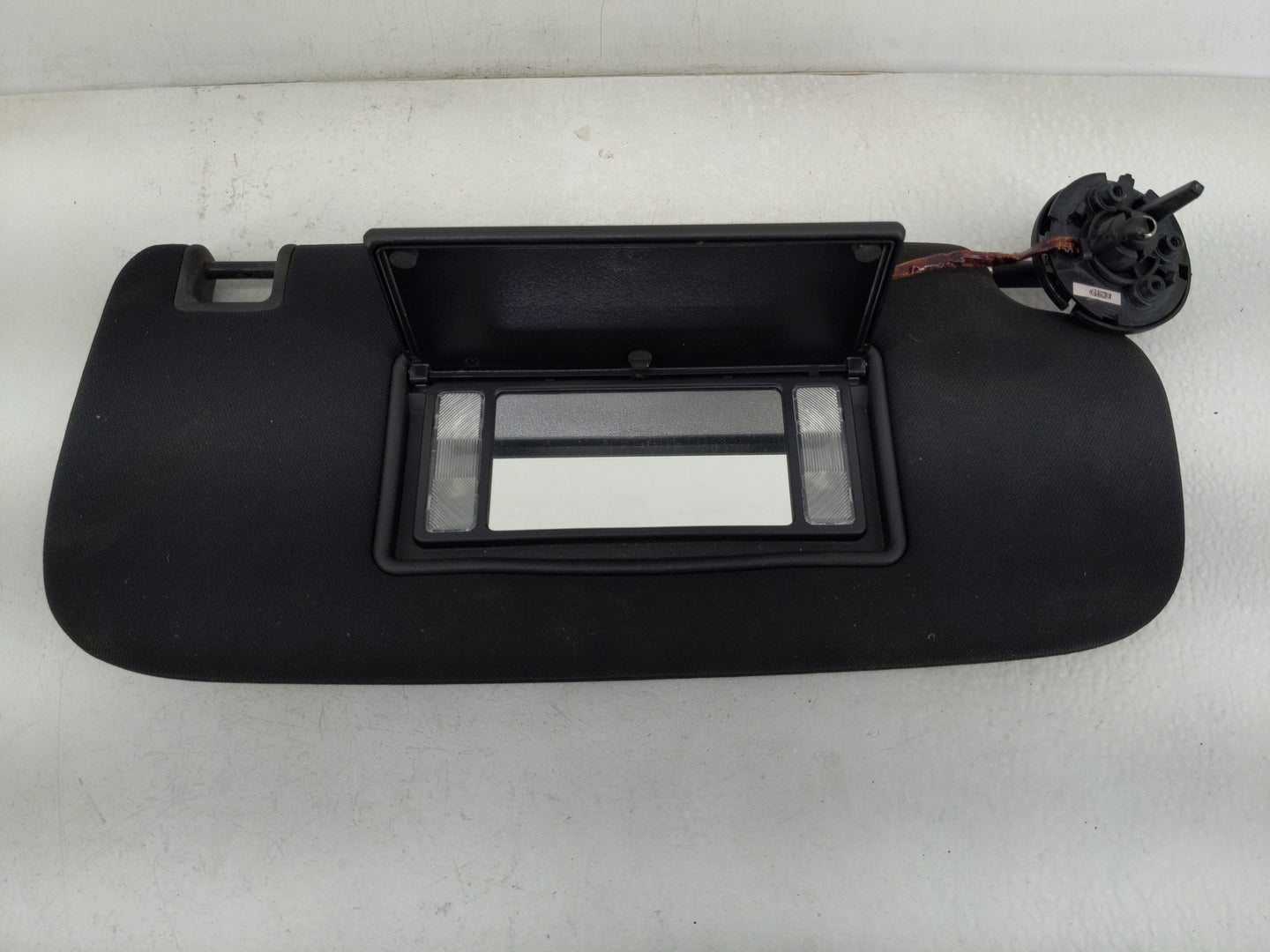 2014-2022 Jeep Grand Cherokee Sun Visor Shade Replacement Passenger Right Mirror Fits OEM Used Auto Parts - Oemusedautoparts
