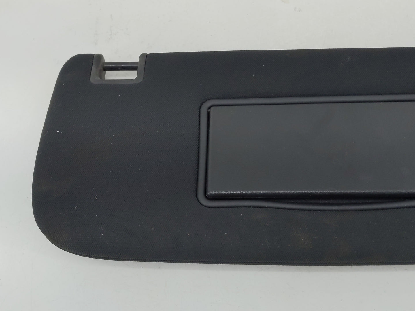 2014-2022 Jeep Grand Cherokee Sun Visor Shade Replacement Passenger Right Mirror Fits OEM Used Auto Parts - Oemusedautoparts