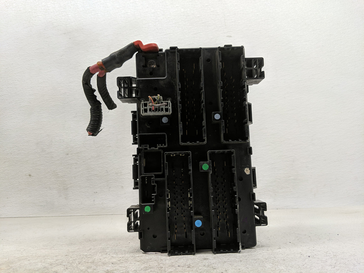 2016 Jeep Grand Cherokee Fusebox Fuse Box Panel Relay Module P/N:P68253443AB A Fits OEM Used Auto Parts - Oemusedautoparts1.