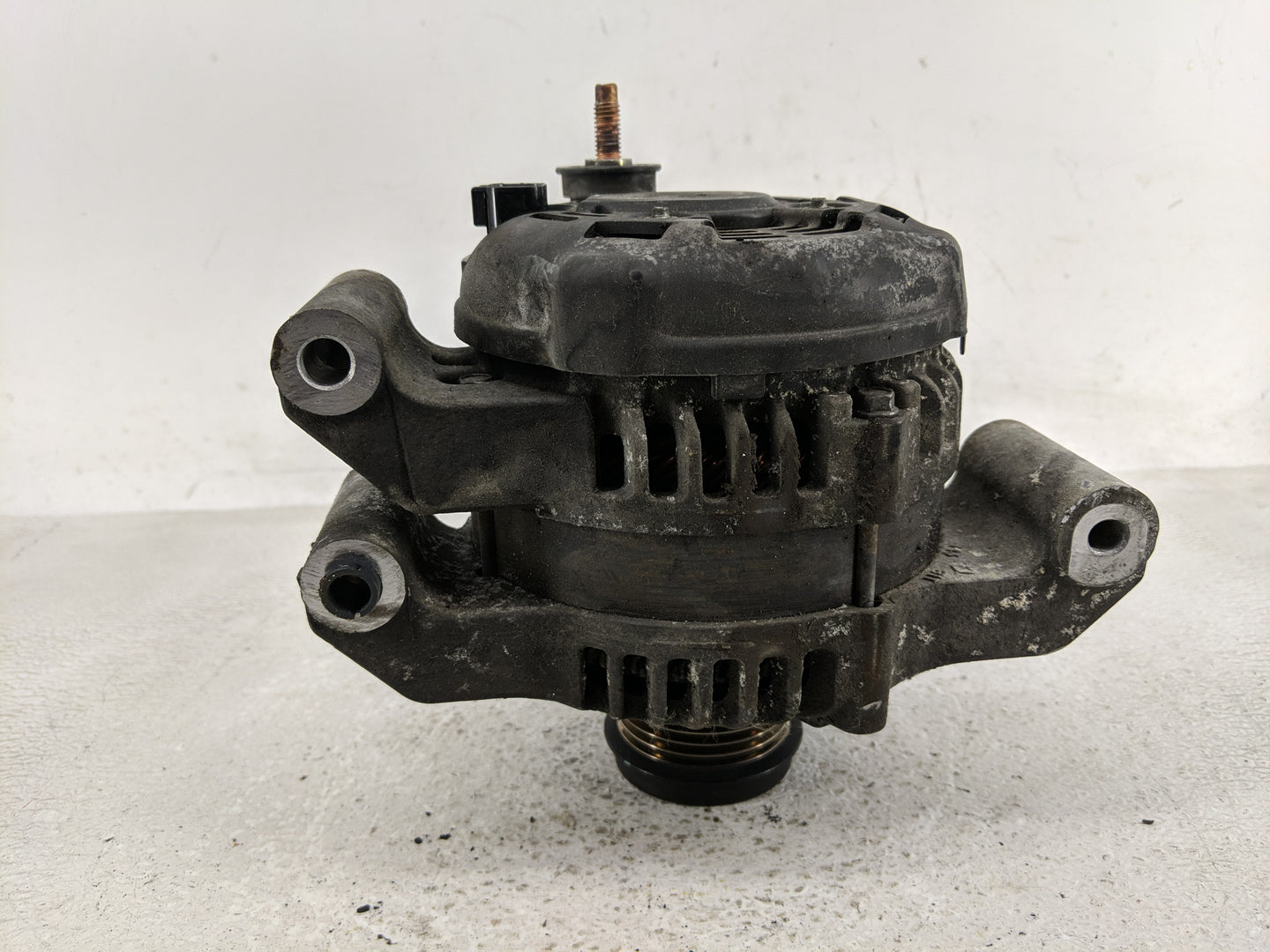 2011-2016 Jeep Grand Cherokee Alternator Replacement Generator Charging Assembly Engine OEM P/N:P04801779AH Fits OEM Used Au