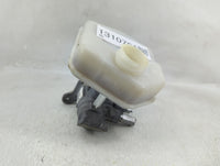 2016-2022 Jeep Grand Cherokee Brake Master Cylinder 1310761 - Oemusedautoparts1.com