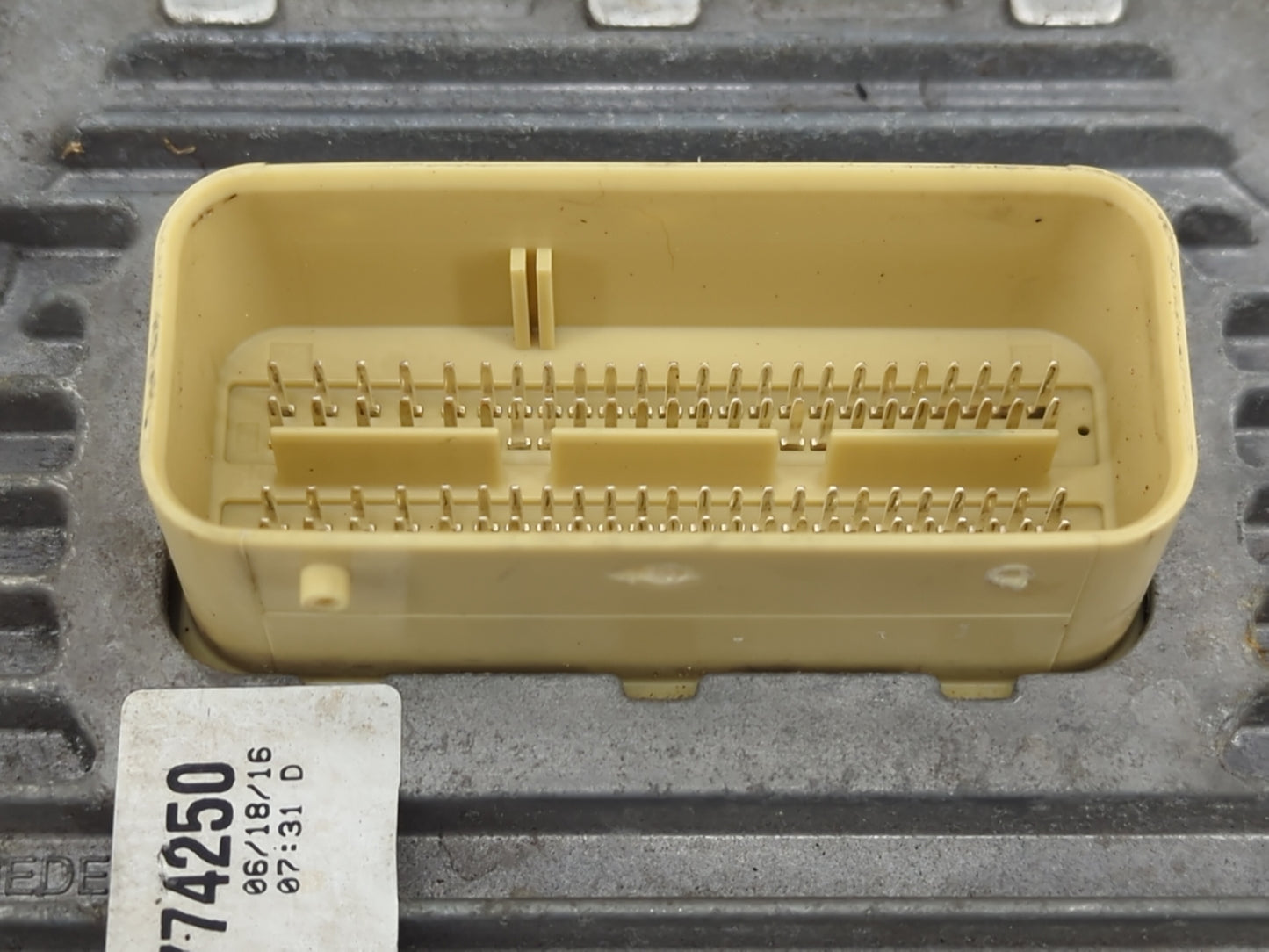 2016-2017 Jeep Grand Cherokee PCM Engine Control Computer ECU ECM PCU OEM P/N:P68252316AJ P68243326AA Fits Fits 2016 2017 OE
