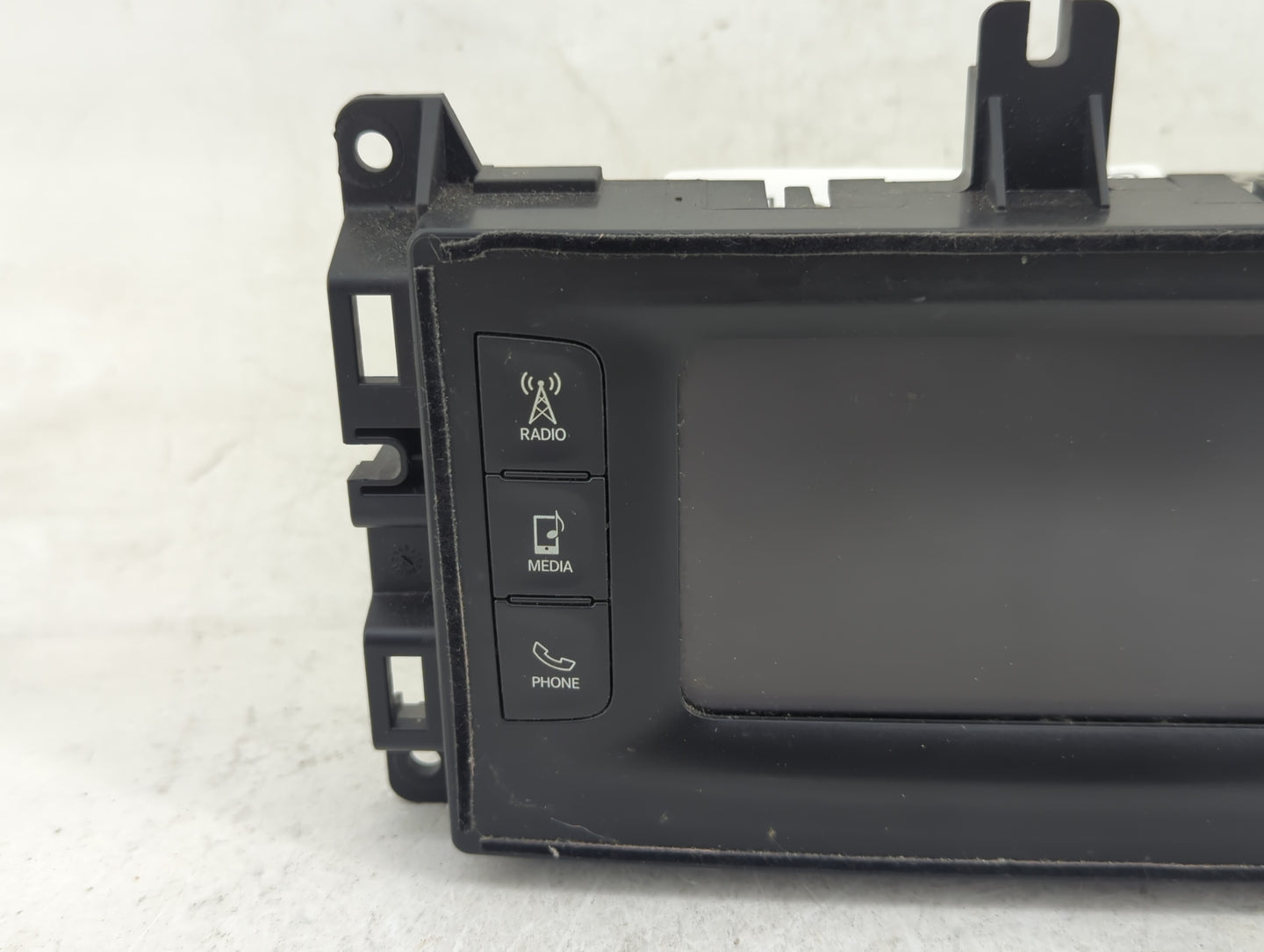 2016 Jeep Grand Cherokee Radio AM FM Cd Player Receiver Replacement P/N:68269527AD Fits OEM Used Auto Parts - Oemusedautopar