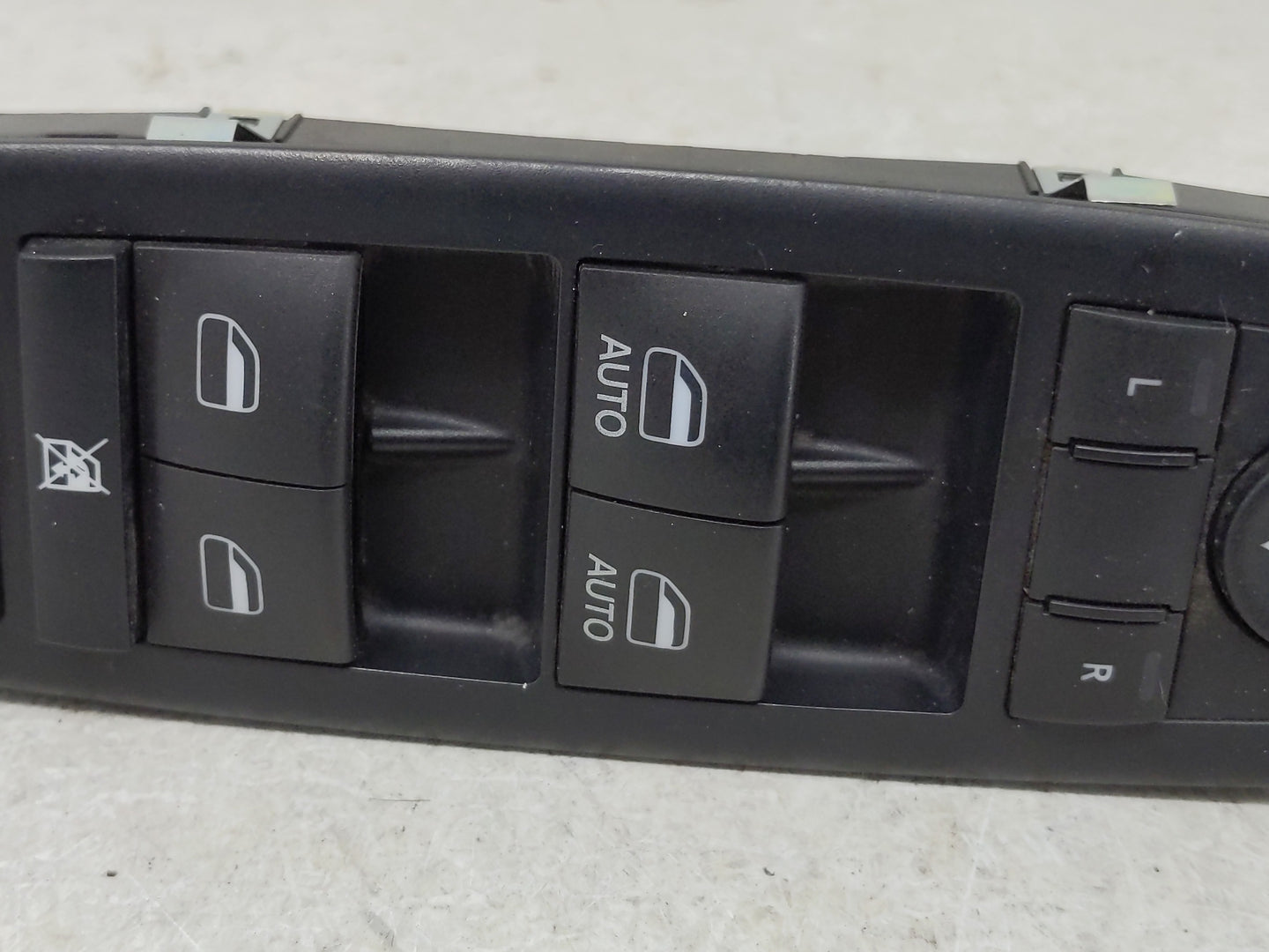 2016-2022 Jeep Grand Cherokee Master Power Window Switch Replacement Driver Side Left P/N:68289802AB Fits OEM Used Auto Part