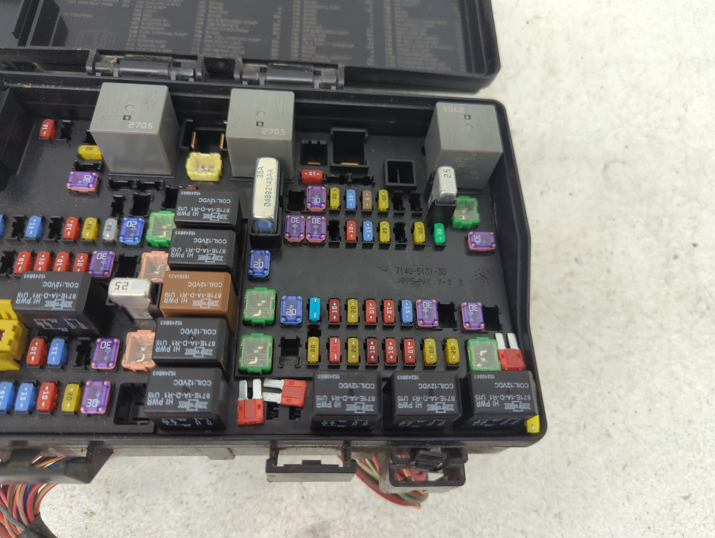 2016 Jeep Grand Cherokee Fusebox Fuse Box Panel Relay Module P/N:7140-1980-30 Fits OEM Used Auto Parts - Oemusedautoparts1.c