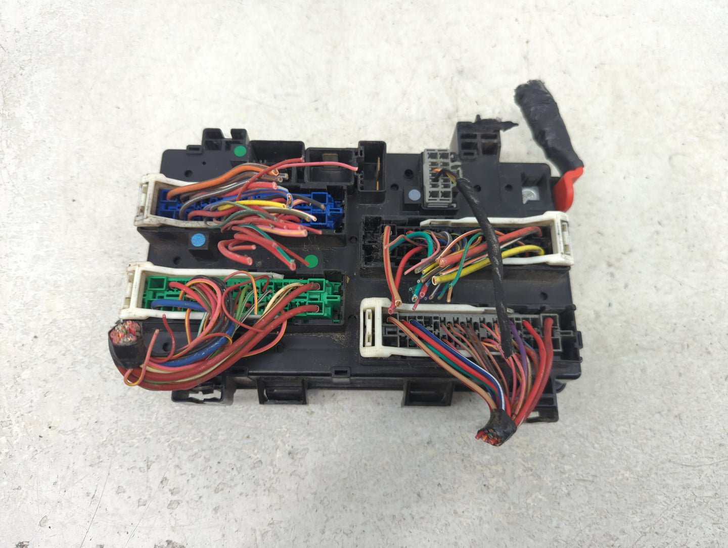 2016 Jeep Grand Cherokee Fusebox Fuse Box Panel Relay Module P/N:7140-1980-30 Fits OEM Used Auto Parts - Oemusedautoparts1.c