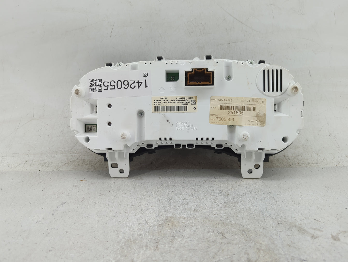 2016 Jeep Grand Cherokee Instrument Cluster Speedometer Gauges P/N:68243466AG Fits OEM Used Auto Parts - Oemusedautoparts1.c