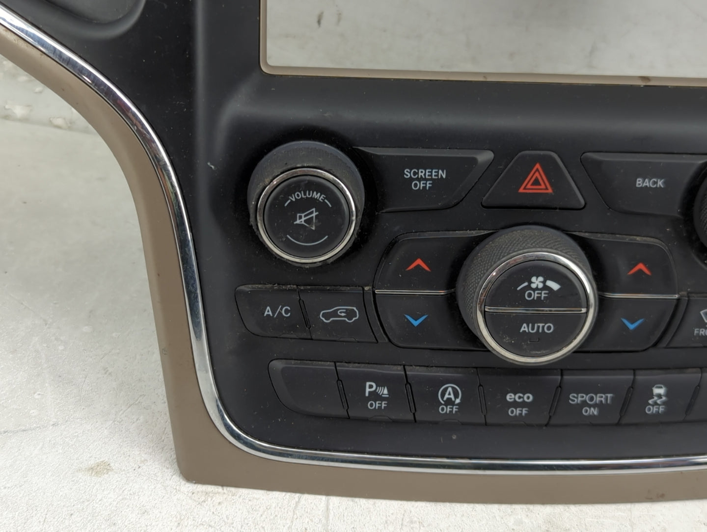 2016-2017 Jeep Grand Cherokee Climate Control Module Temperature AC/Heater Replacement P/N:P68254006AE Fits Fits 2016 2017 O