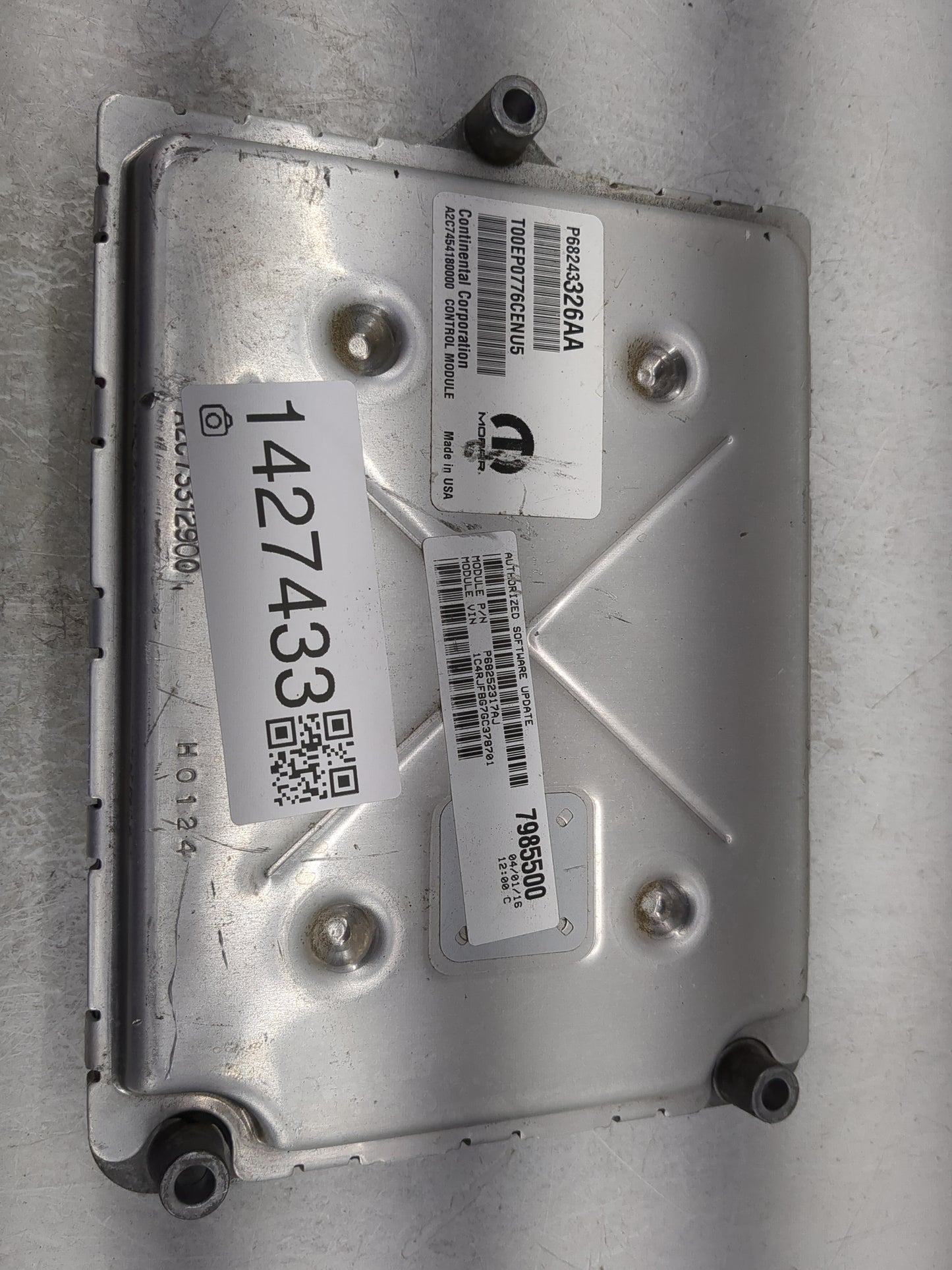 2016-2017 Jeep Grand Cherokee PCM Engine Control Computer ECU ECM PCU OEM P/N:P68252317AJ P68243326AA Fits Fits 2016 2017 OE