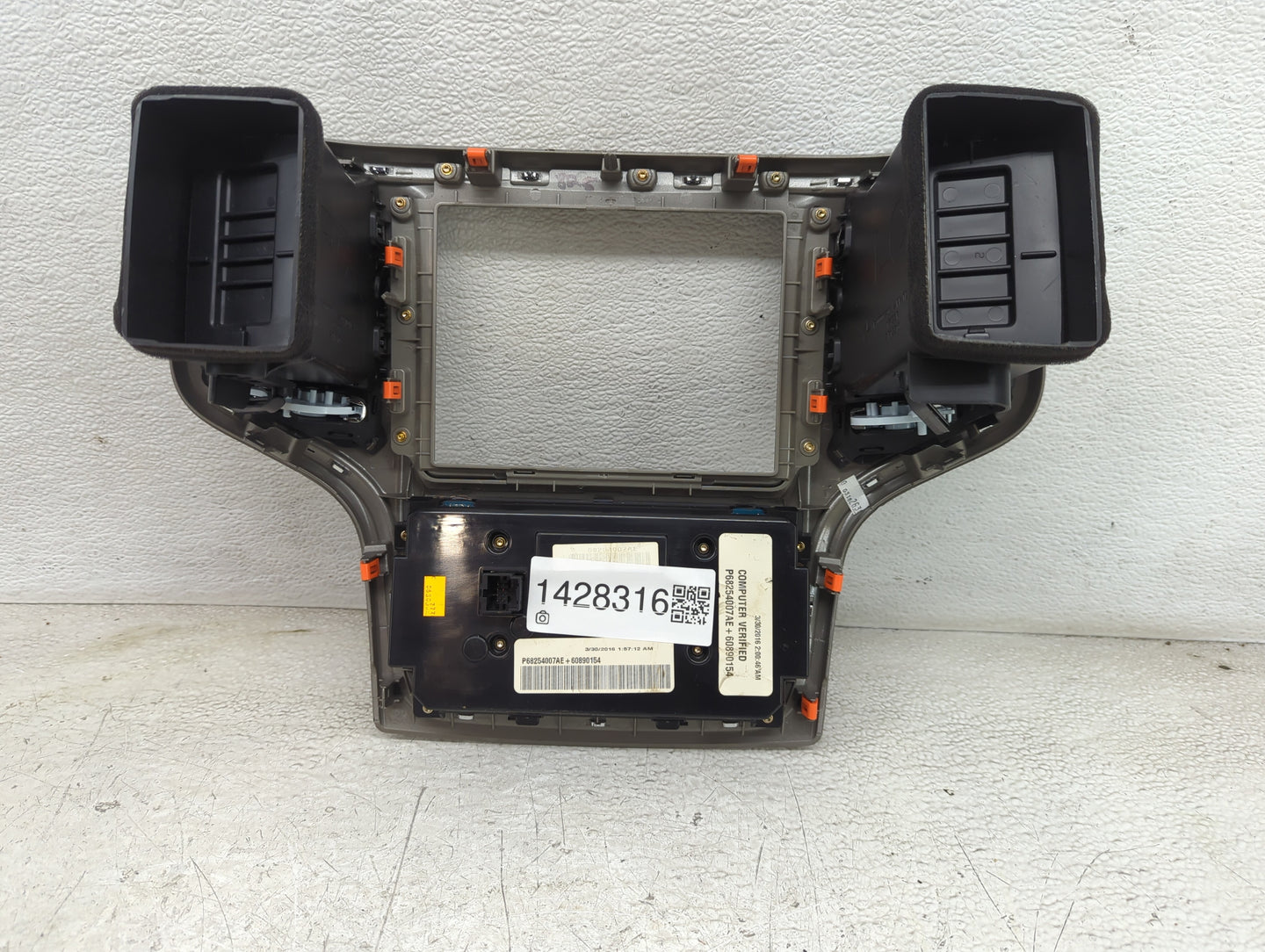 2016-2017 Jeep Grand Cherokee Climate Control Module Temperature AC/Heater Replacement P/N:68254007AE Fits Fits 2016 2017 OE