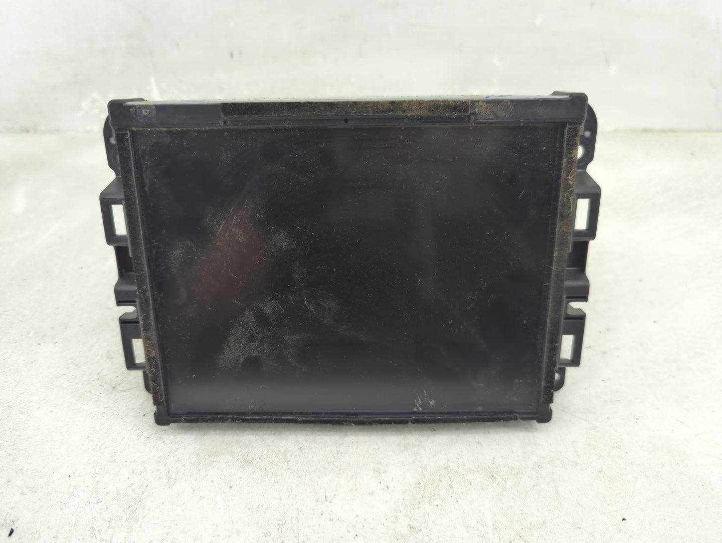 2014-2022 Jeep Grand Cherokee Radio AM FM Cd Player Receiver Replacement P/N:68249986AH 68249086AH Fits OEM Used Auto Parts 