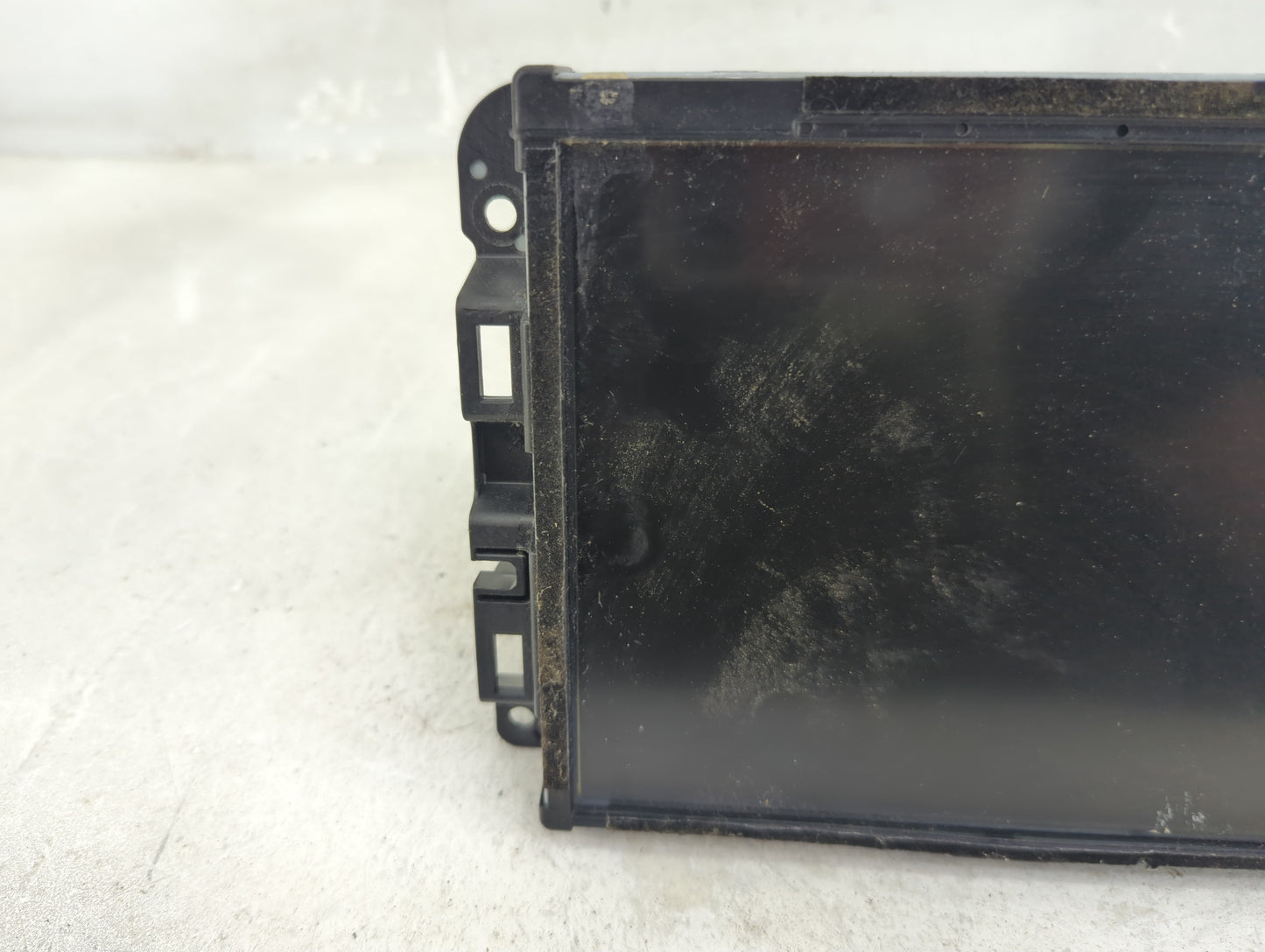 2014-2022 Jeep Grand Cherokee Radio AM FM Cd Player Receiver Replacement P/N:68249986AH 68249086AH Fits OEM Used Auto Parts 