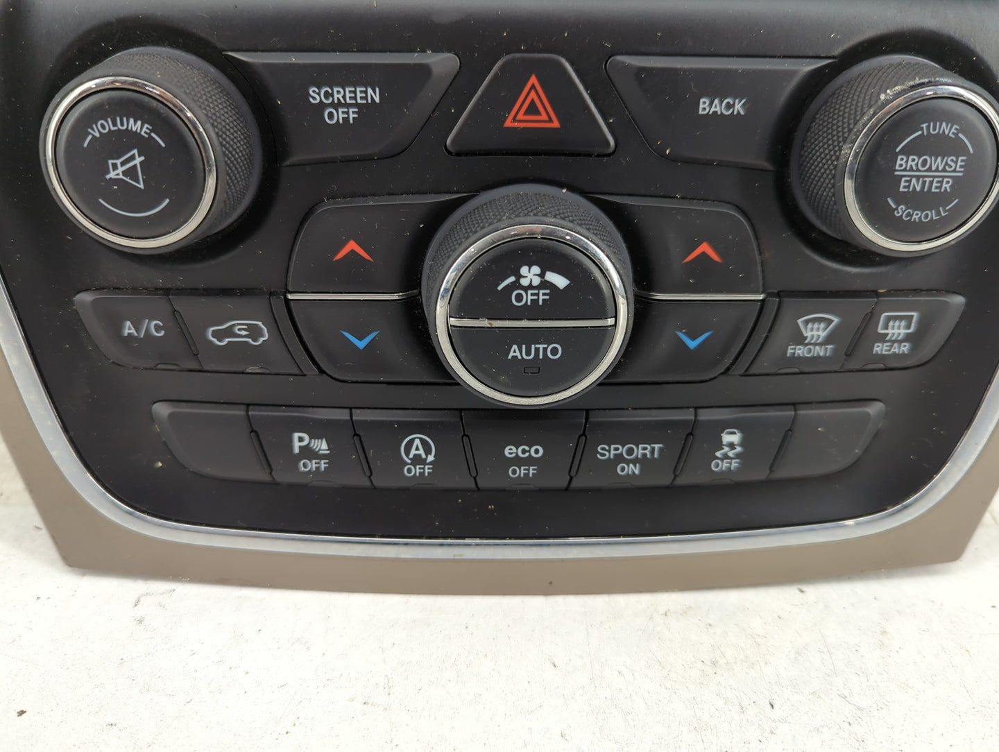 2016-2017 Jeep Grand Cherokee Climate Control Module Temperature AC/Heater Replacement P/N:P68254006AG Fits Fits 2016 2017 O