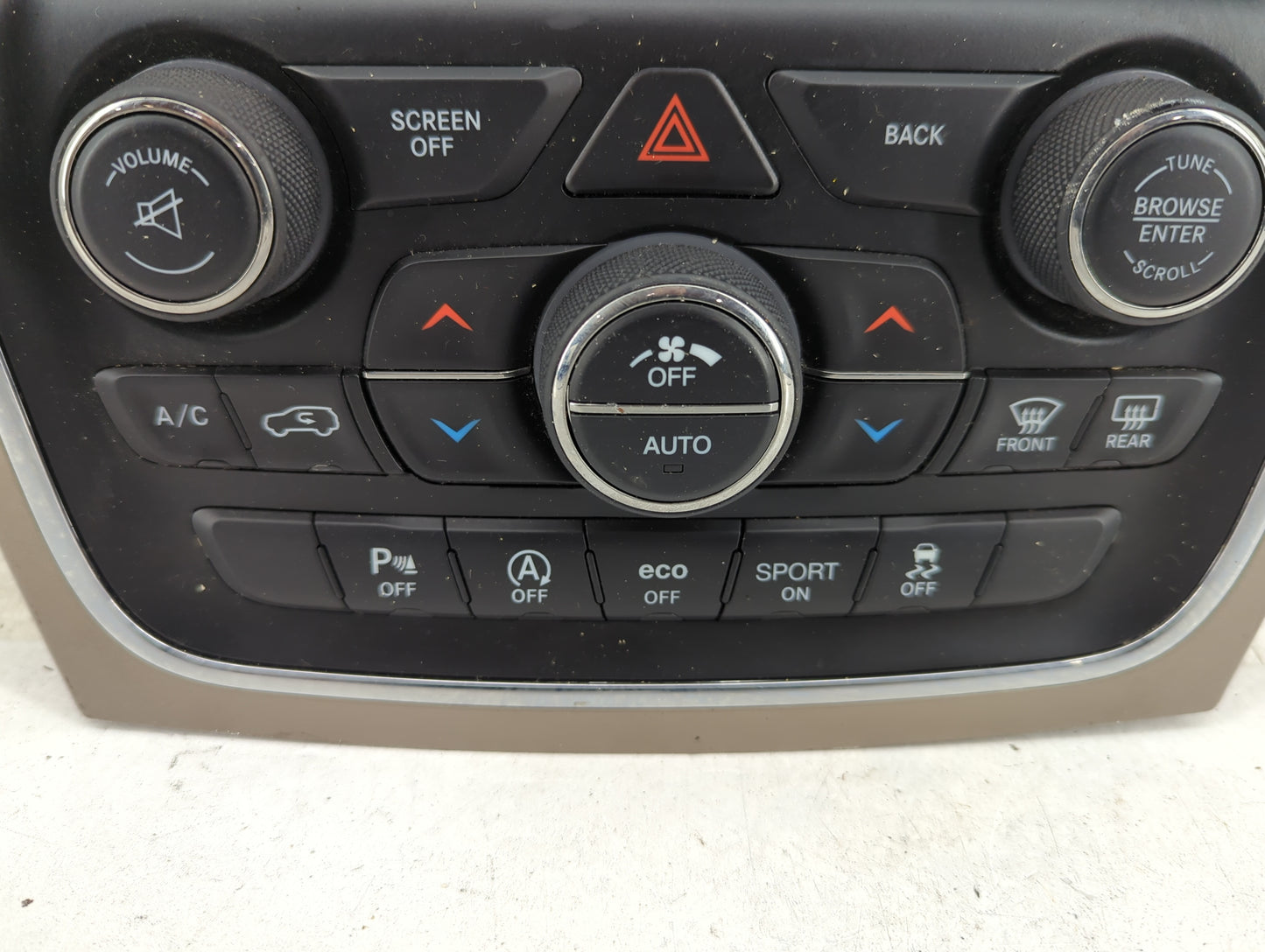 2016-2017 Jeep Grand Cherokee Climate Control Module Temperature AC/Heater Replacement P/N:P68254006AG Fits Fits 2016 2017 O