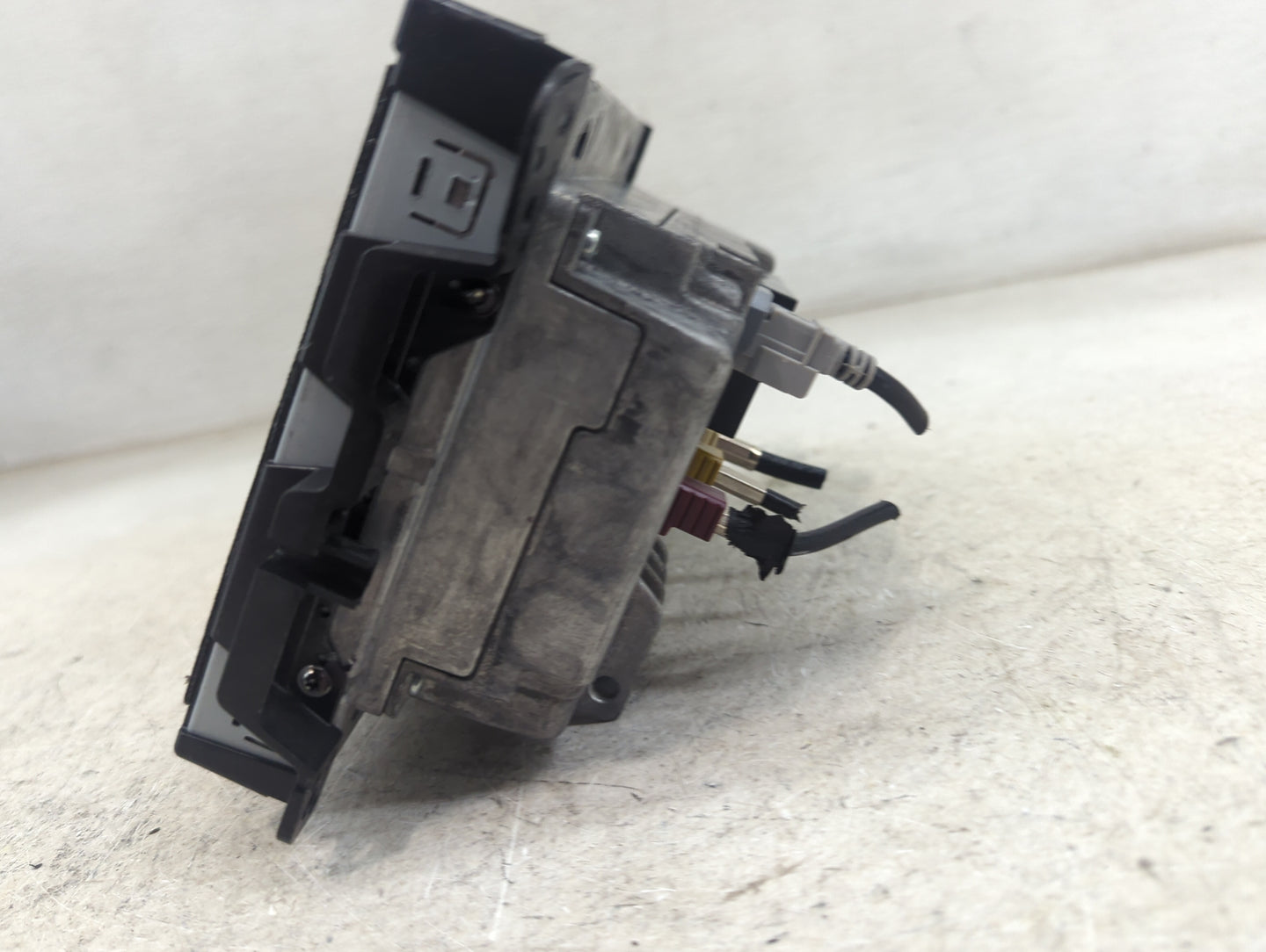2016 Jeep Grand Cherokee Information Display Screen 1468495 - Oemusedautoparts1.com