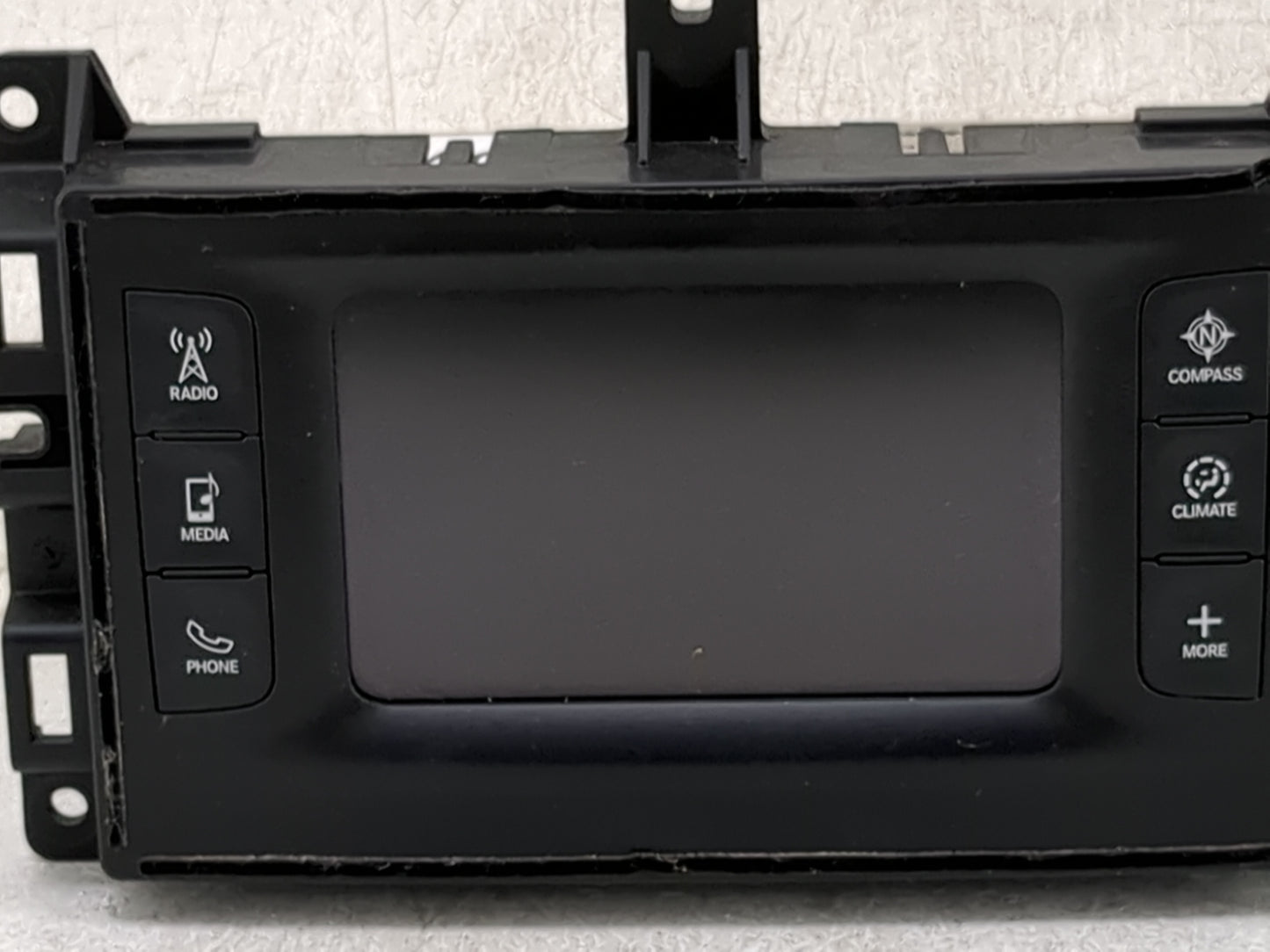 2016-2016 Jeep Grand Cherokee Information Display Screen - Oemusedautoparts1.com