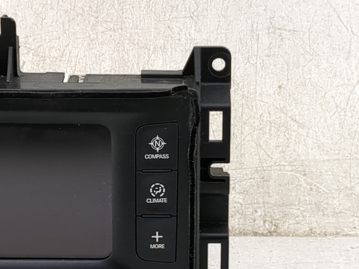 2016-2016 Jeep Grand Cherokee Information Radio Display Screen - Oemusedautoparts1.com