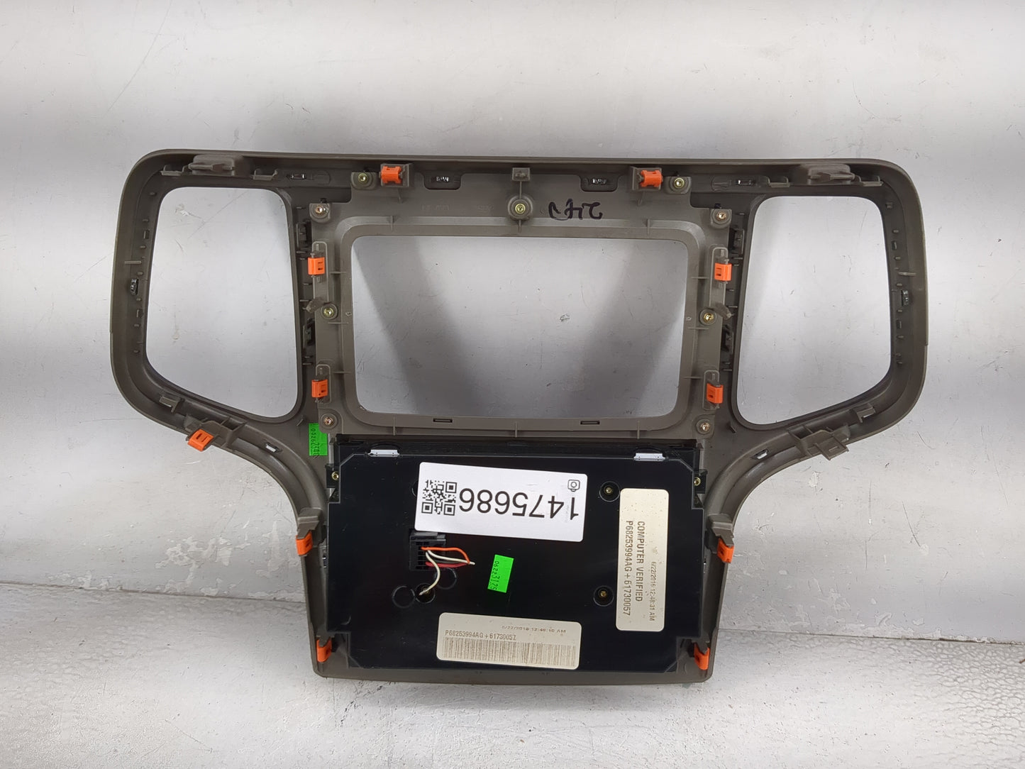 2016-2017 Jeep Grand Cherokee Climate Control Module Temperature AC/Heater Replacement P/N:P68253994AG 68253994AG Fits OEM U