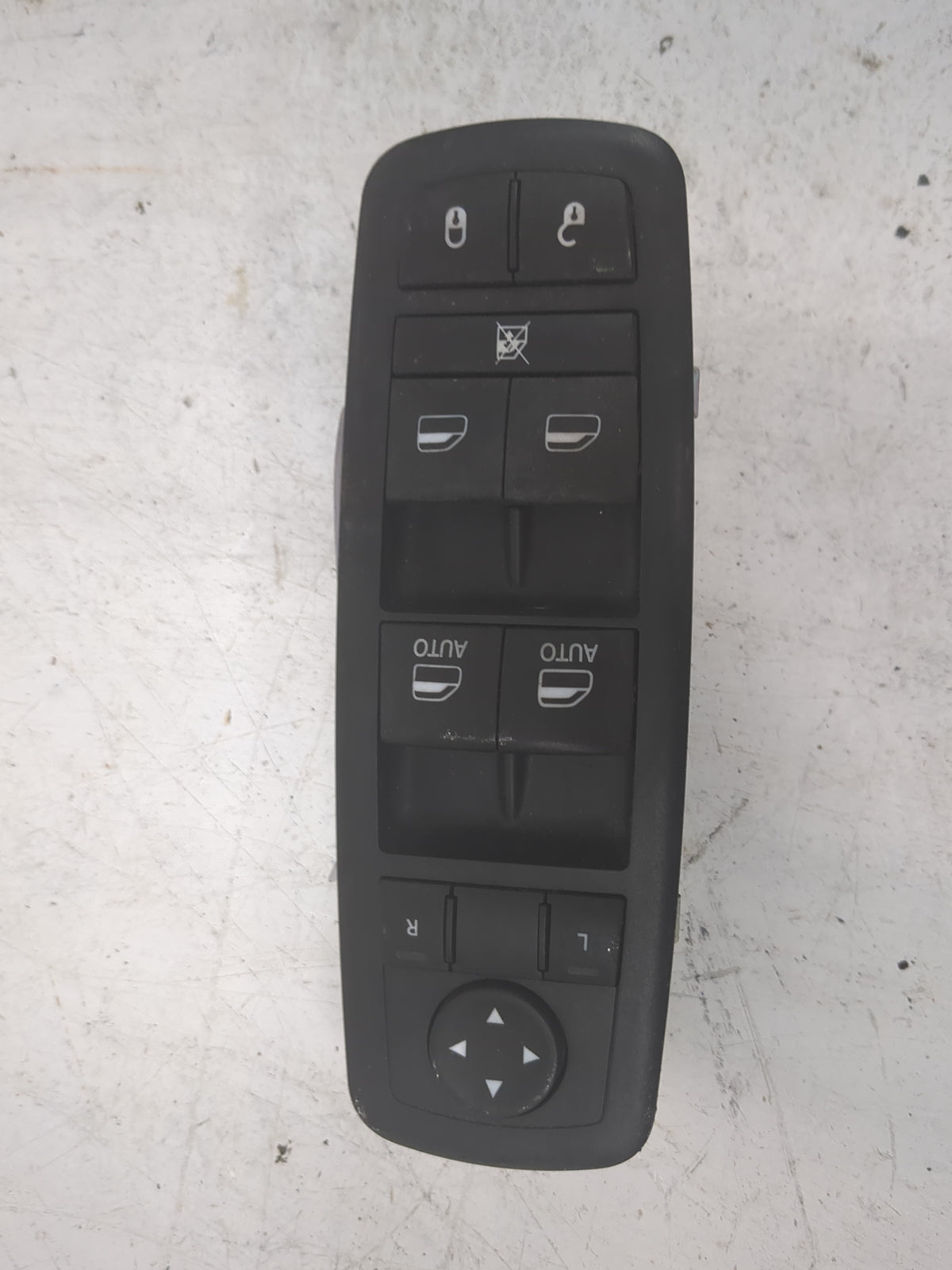 2016-2022 Jeep Grand Cherokee Master Power Window Switch Replacement Driver Side Left P/N:10123670 Fits OEM Used Auto Parts 