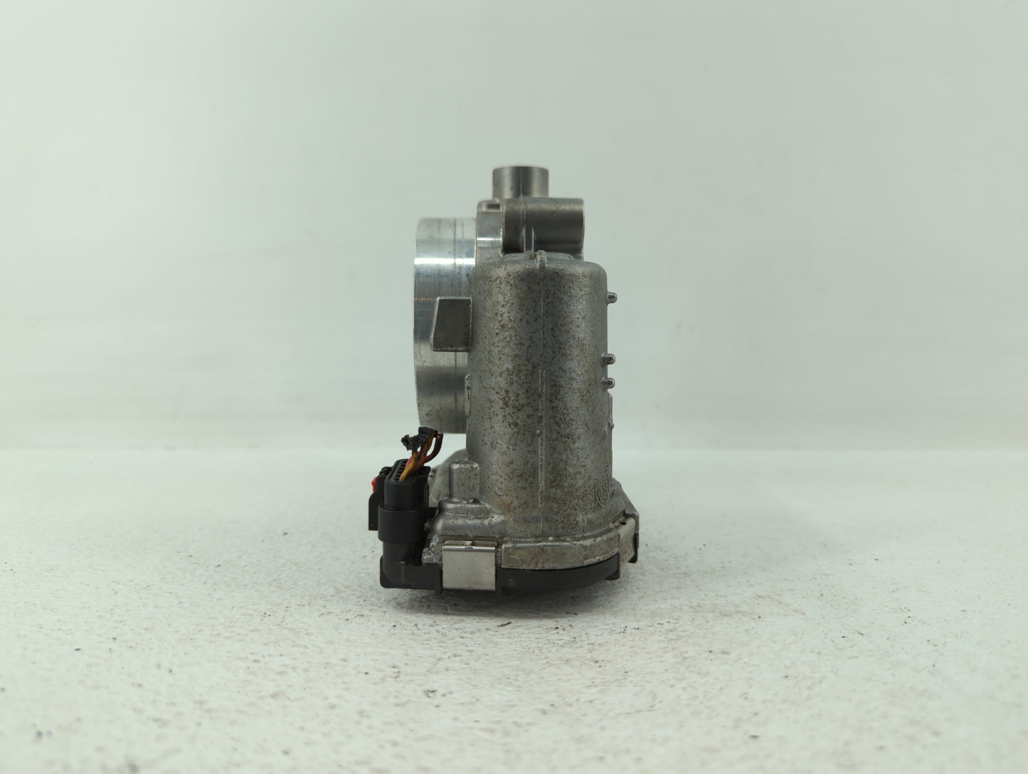 2016 Jeep Grand Cherokee Throttle Body P/N:05184349AC Fits OEM Used Auto Parts - Oemusedautoparts1.com