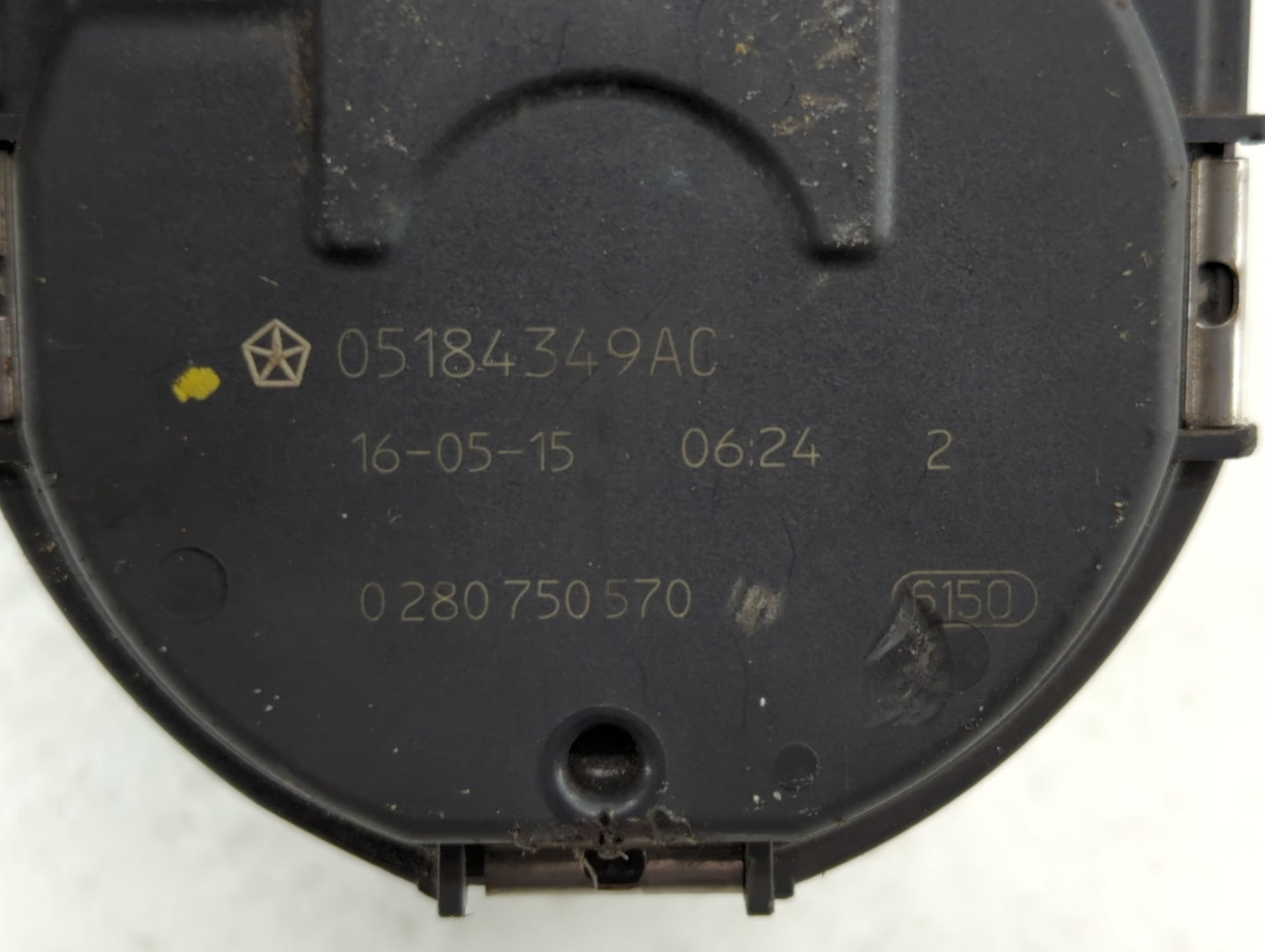 2016 Jeep Grand Cherokee Throttle Body P/N:05184349AC Fits OEM Used Auto Parts - Oemusedautoparts1.com